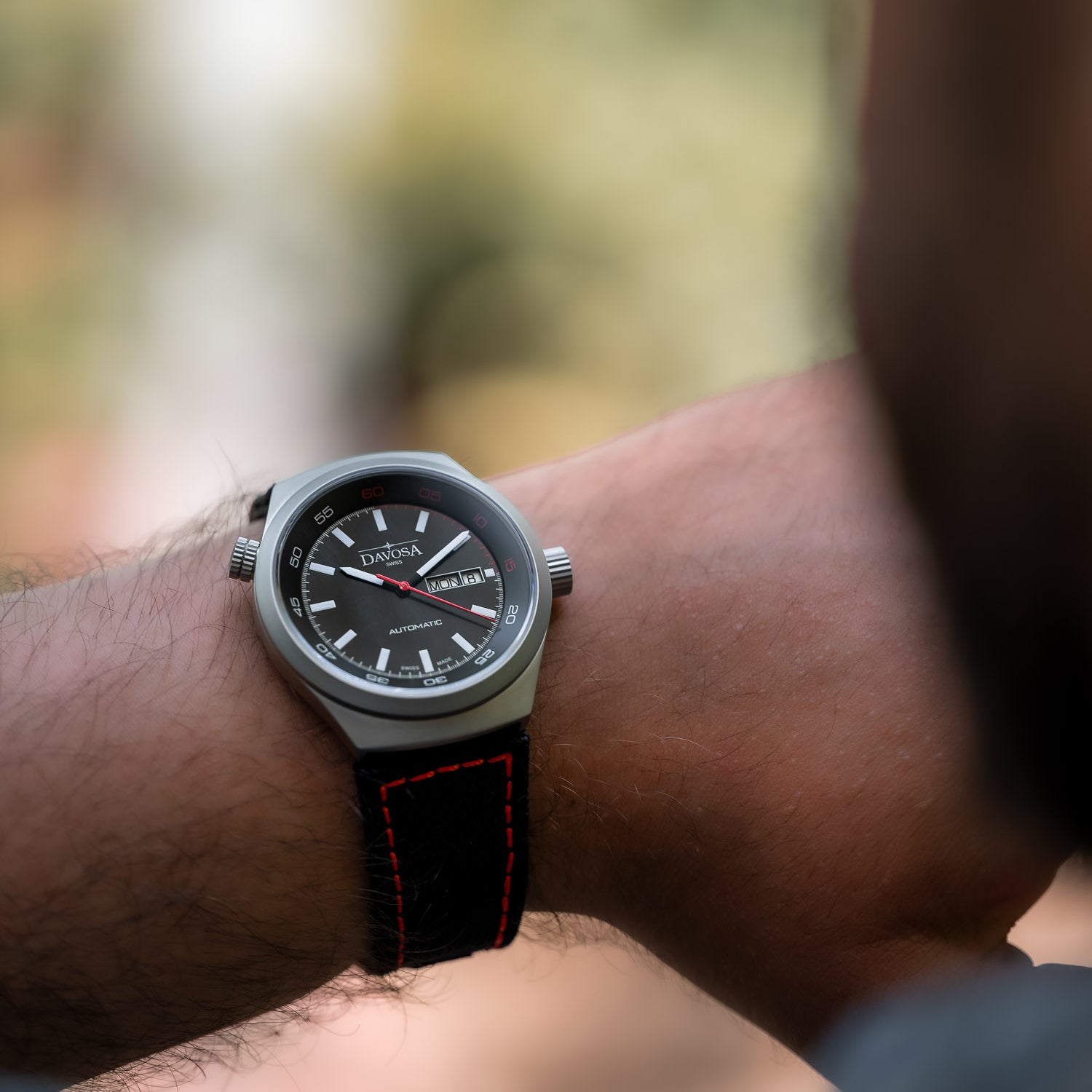 Trailmaster Automatic Swiss-Made Green Performance Watch 16151875 Performance Davosa USA Official Distributor. Prices are Final. Tax & duties included.