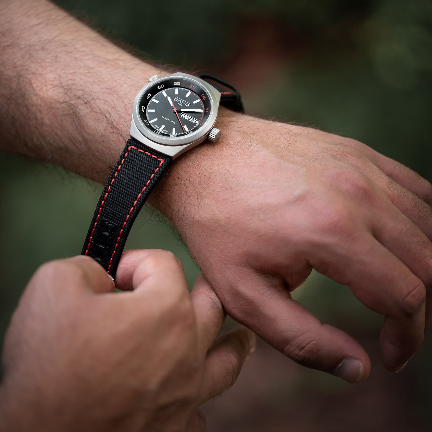 Trailmaster Automatic Swiss-Made Black Red Performance Watch 16151855 Performance Davosa USA Official Distributor. Prices are Final. Tax & duties included.