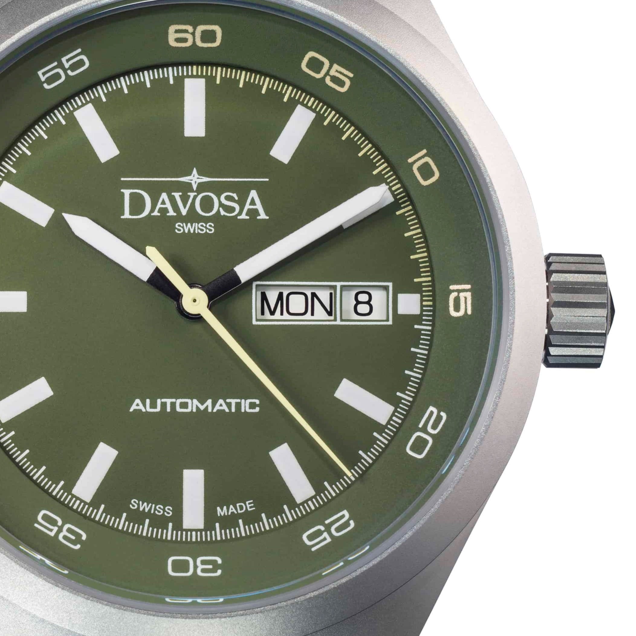Trailmaster Automatic Swiss-Made Green Performance Watch 16151875 Performance Davosa USA Official Distributor. Prices are Final. Tax & duties included.