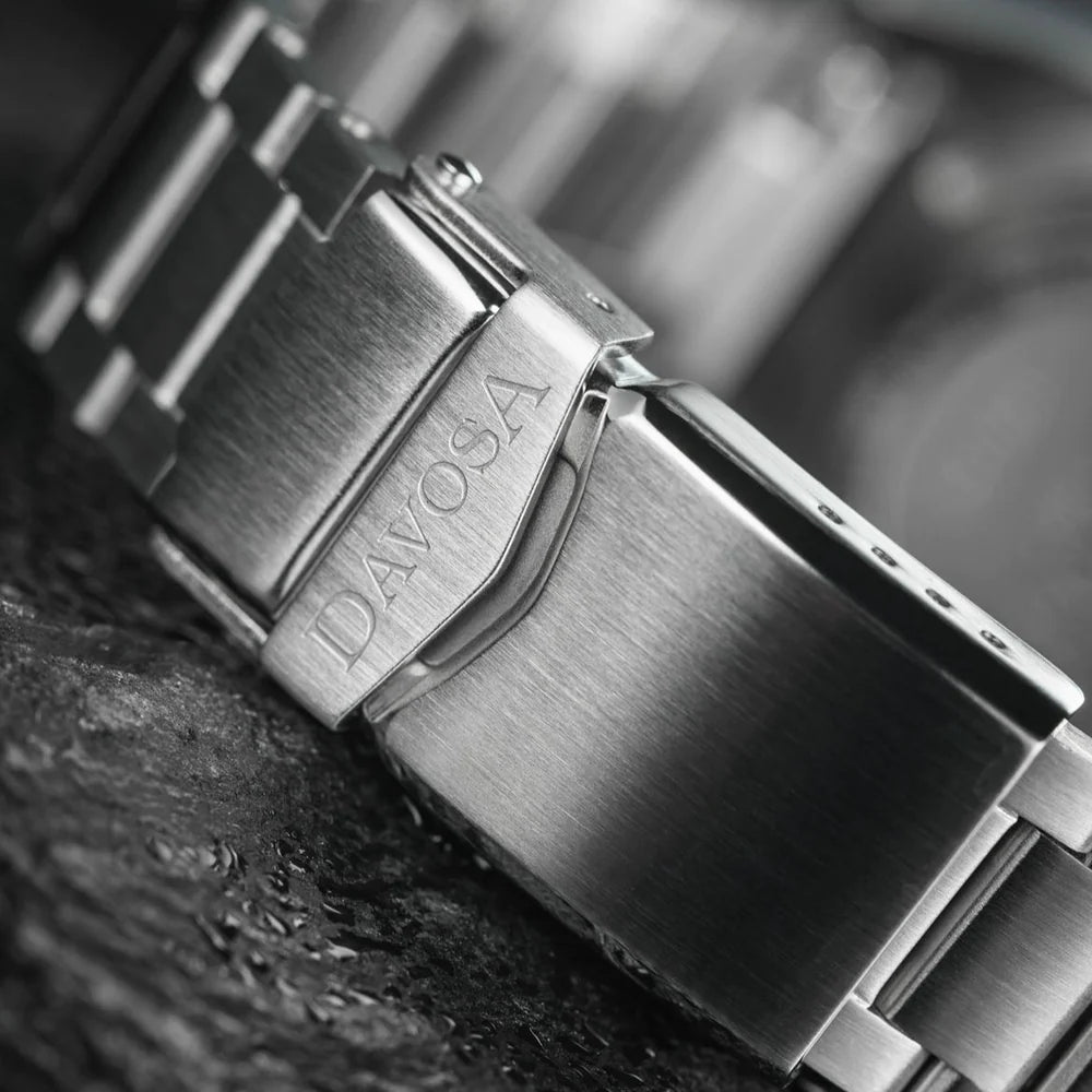 Argonautic 39 Automatic 200m Beyond Steel White Men's Diver Watch 16153210 Diver Davosa USA Official Distributor. Prices are Final. Tax & duties included.