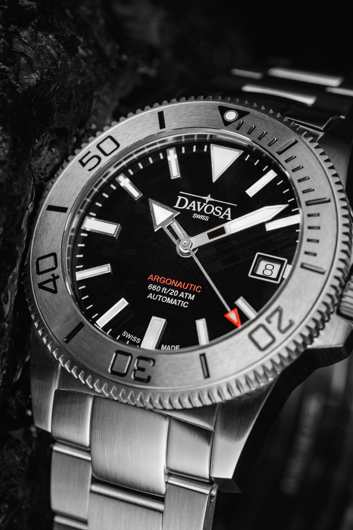 Argonautic 39 Automatic 200m Beyond Steel Black Men's Diver Watch 16153220 Diver Davosa USA Official Distributor. Prices are Final. Tax & duties included.