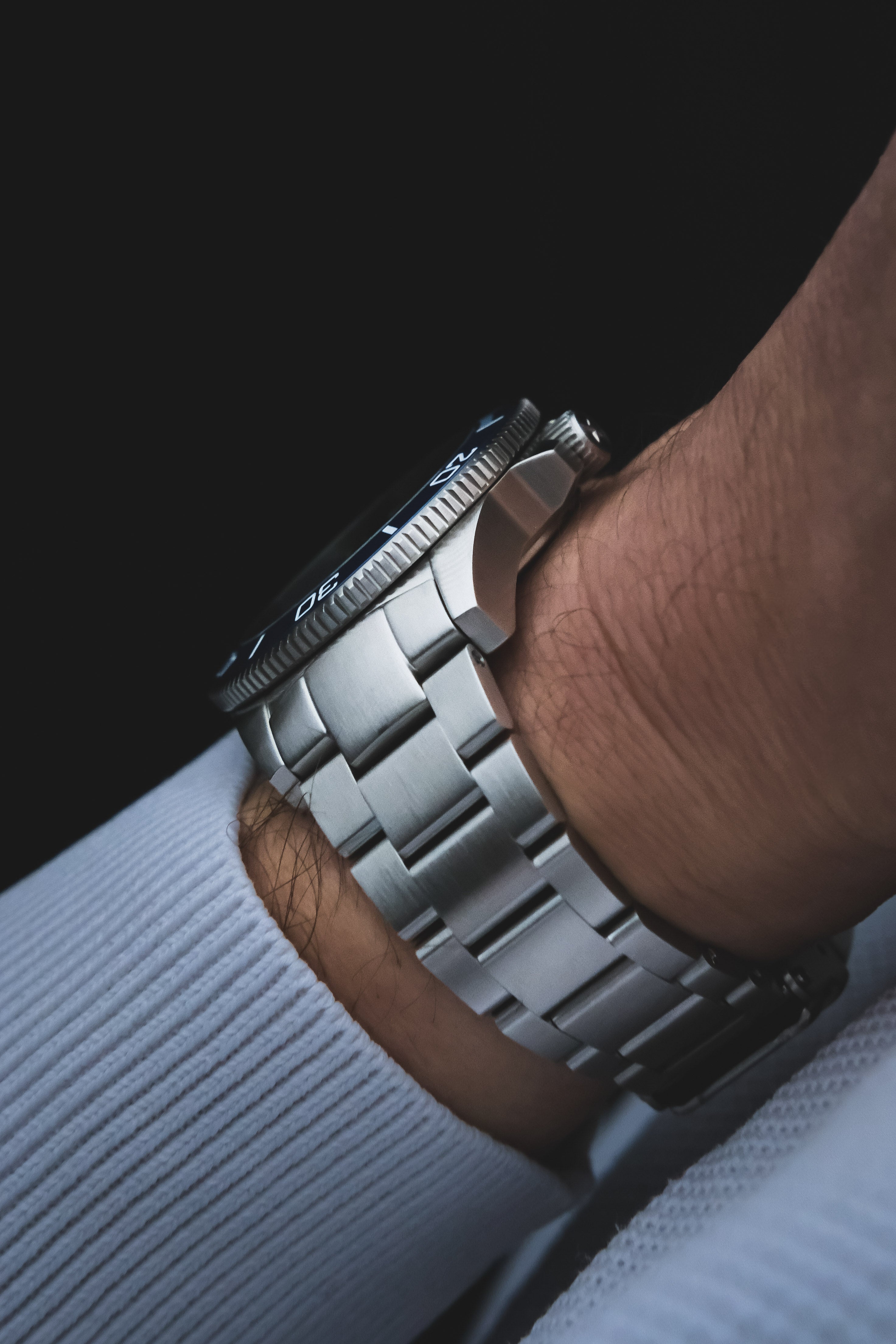 Argonautic 39 Automatic 200m Beyond Steel Black Men's Diver Watch 16153220 Diver Davosa USA Official Distributor. Prices are Final. Tax & duties included.