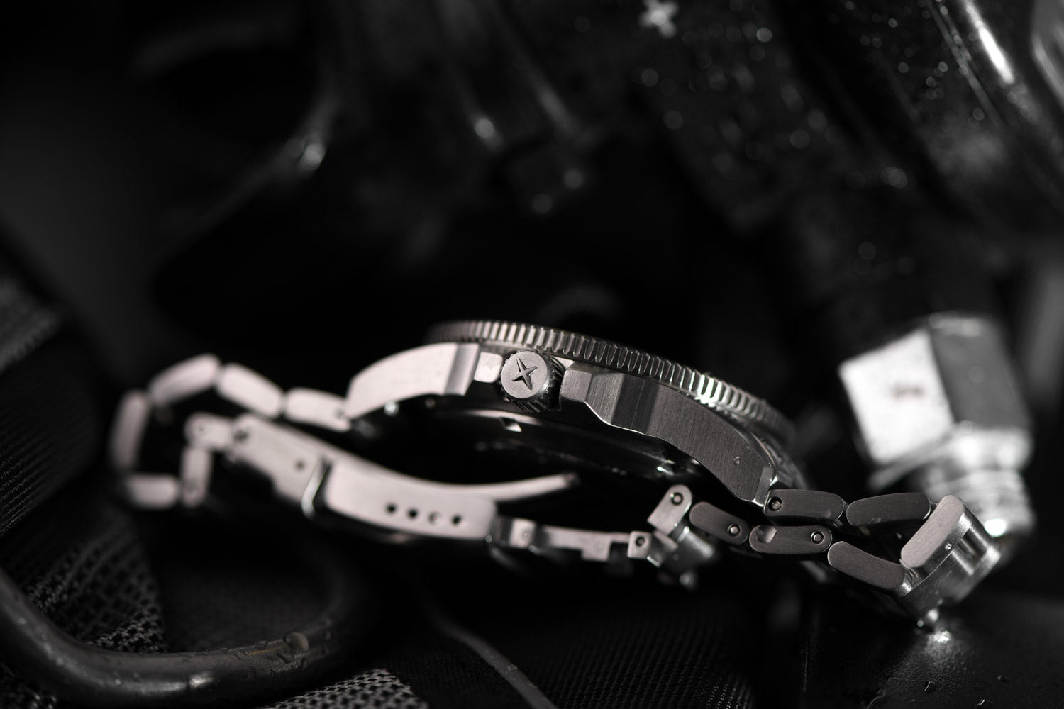 Argonautic 39 Automatic 200m Beyond Steel Black Men's Diver Watch 16153220 Diver Davosa USA Official Distributor. Prices are Final. Tax & duties included.