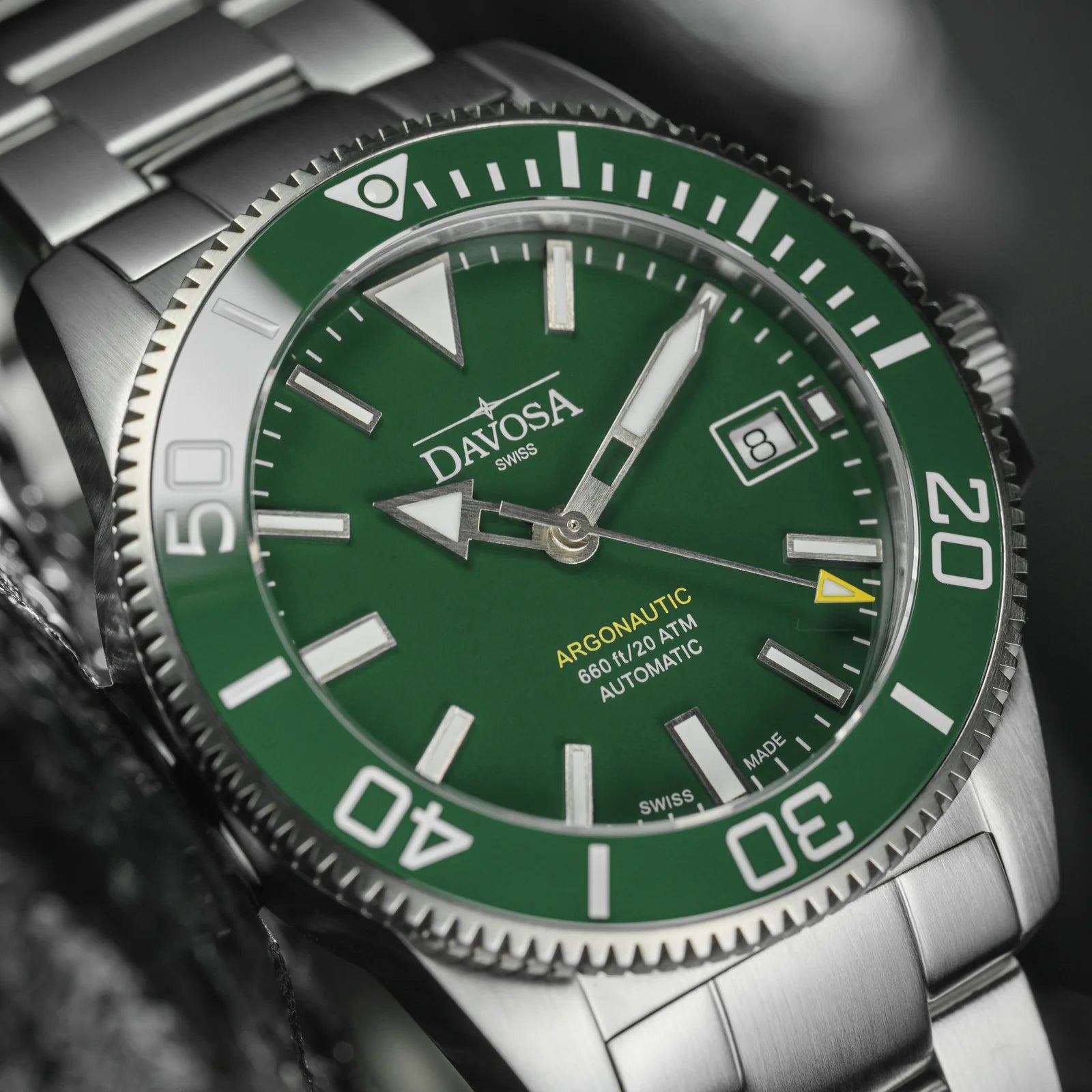 Argonautic 39 Automatic 200m Green Men's Diver Watch 16153270 Diver Davosa USA Official Distributor. Prices are Final. Tax & duties included.