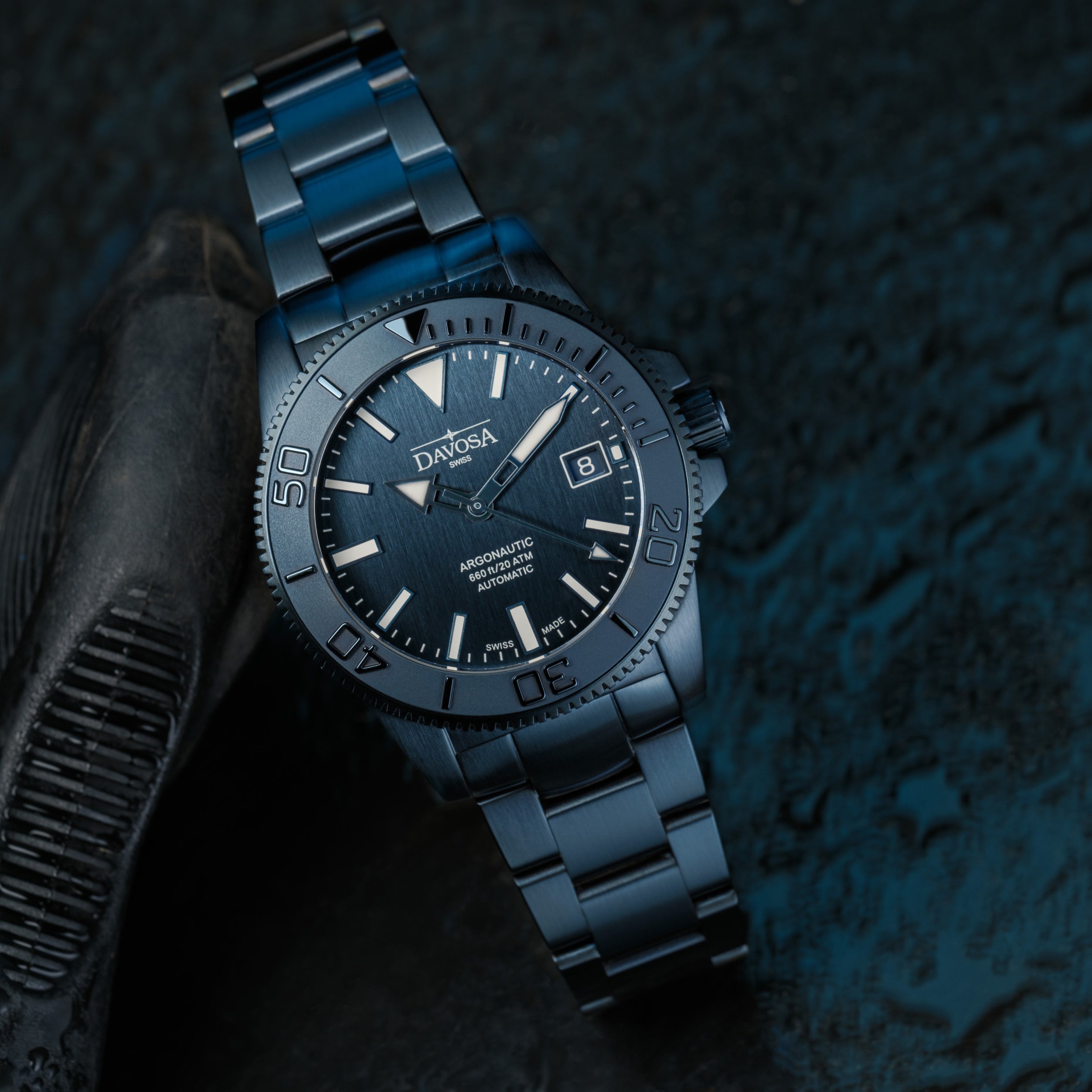 Argonautic 39 Monochrome Automatic 200m Men's Diver Watch 16154040 Limited Edition Diver Davosa USA Official Distributor. Prices are Final. Tax & duties included.