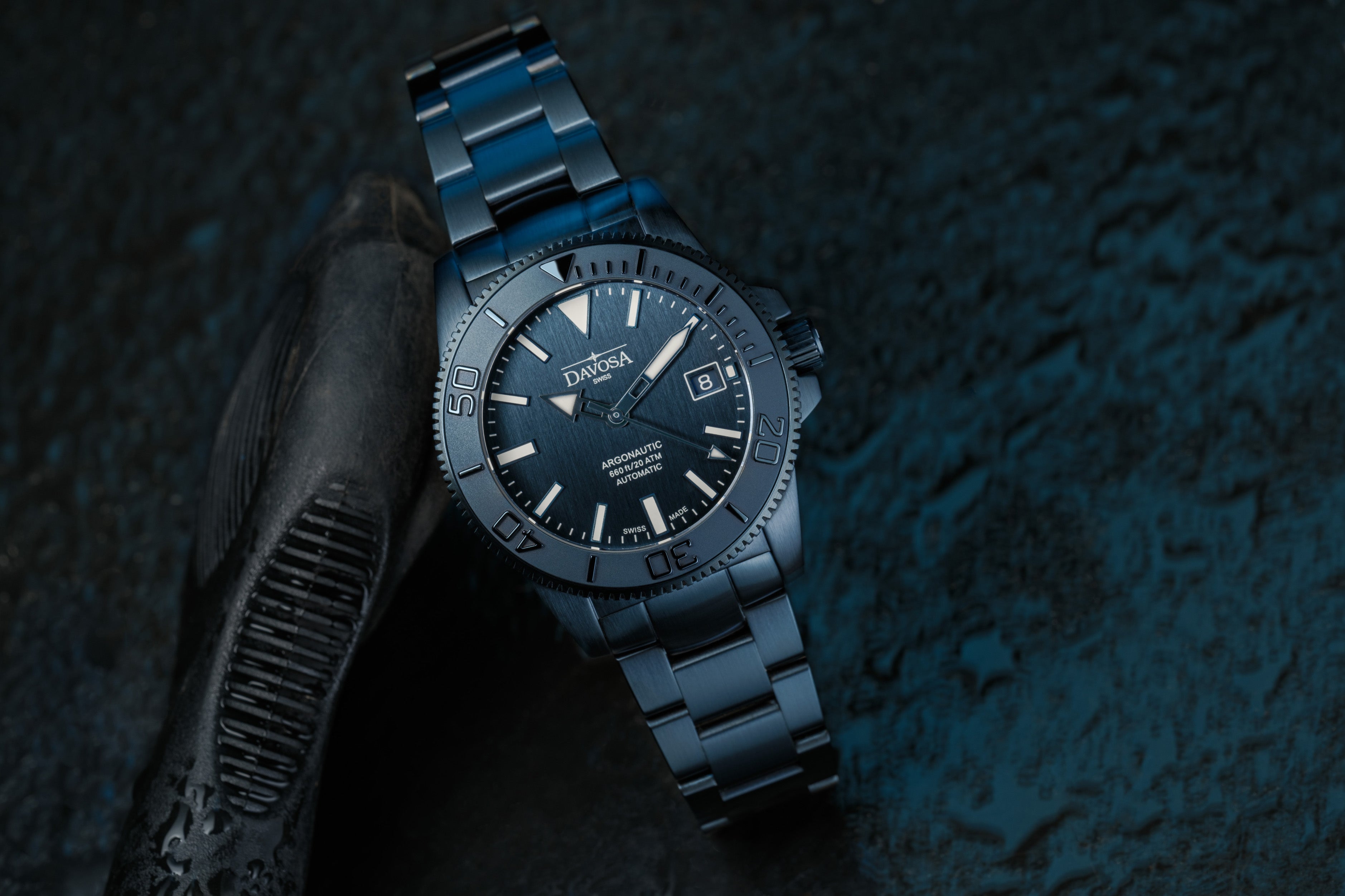 Argonautic 39 Monochrome Automatic 200m Men's Diver Watch 16154040 Limited Edition Diver Davosa USA Official Distributor. Prices are Final. Tax & duties included.
