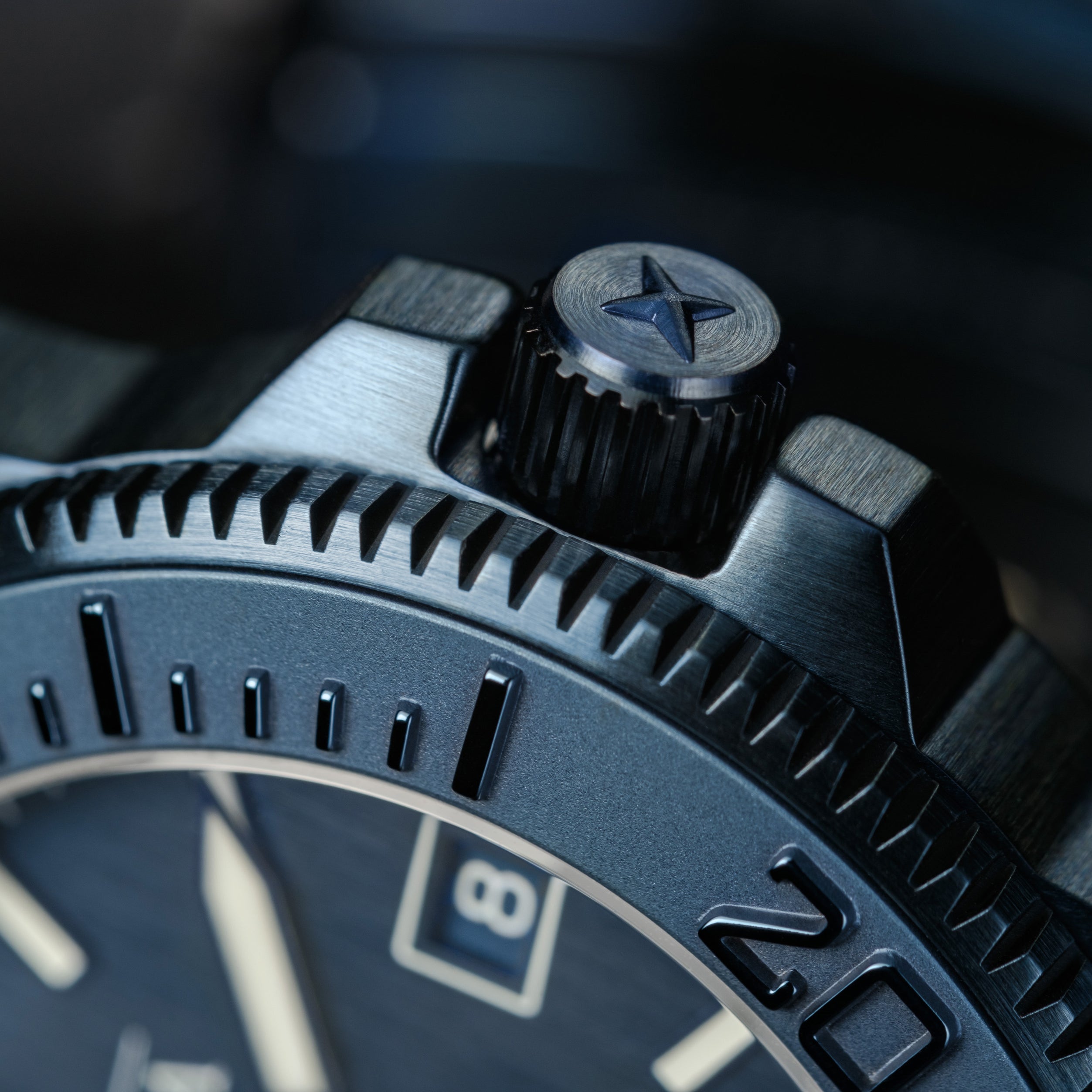 Argonautic 39 Monochrome Automatic 200m Men's Diver Watch 16154040 Limited Edition Diver Davosa USA Official Distributor. Prices are Final. Tax & duties included.