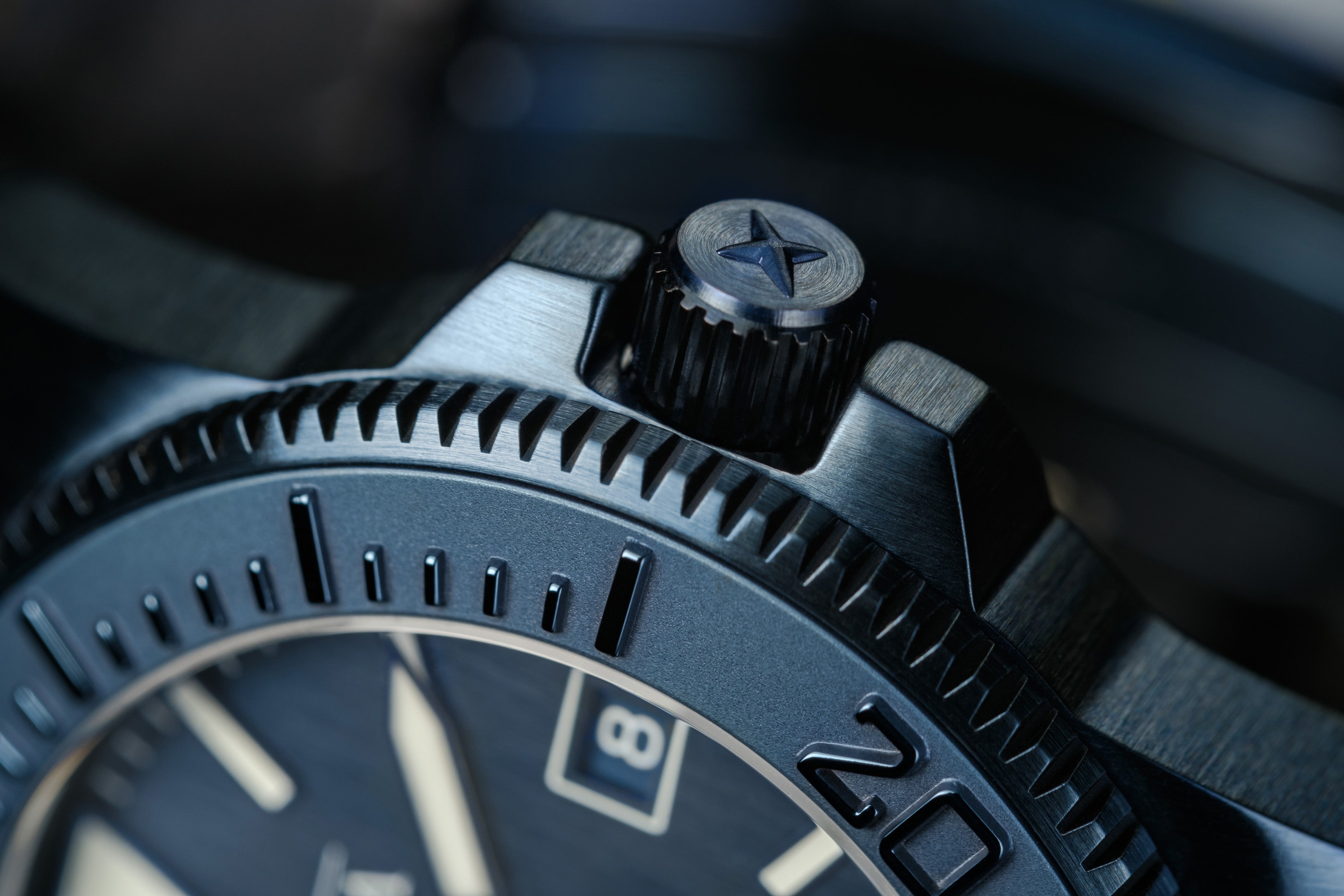 Argonautic 39 Monochrome Automatic 200m Men's Diver Watch 16154040 Limited Edition Diver Davosa USA Official Distributor. Prices are Final. Tax & duties included.