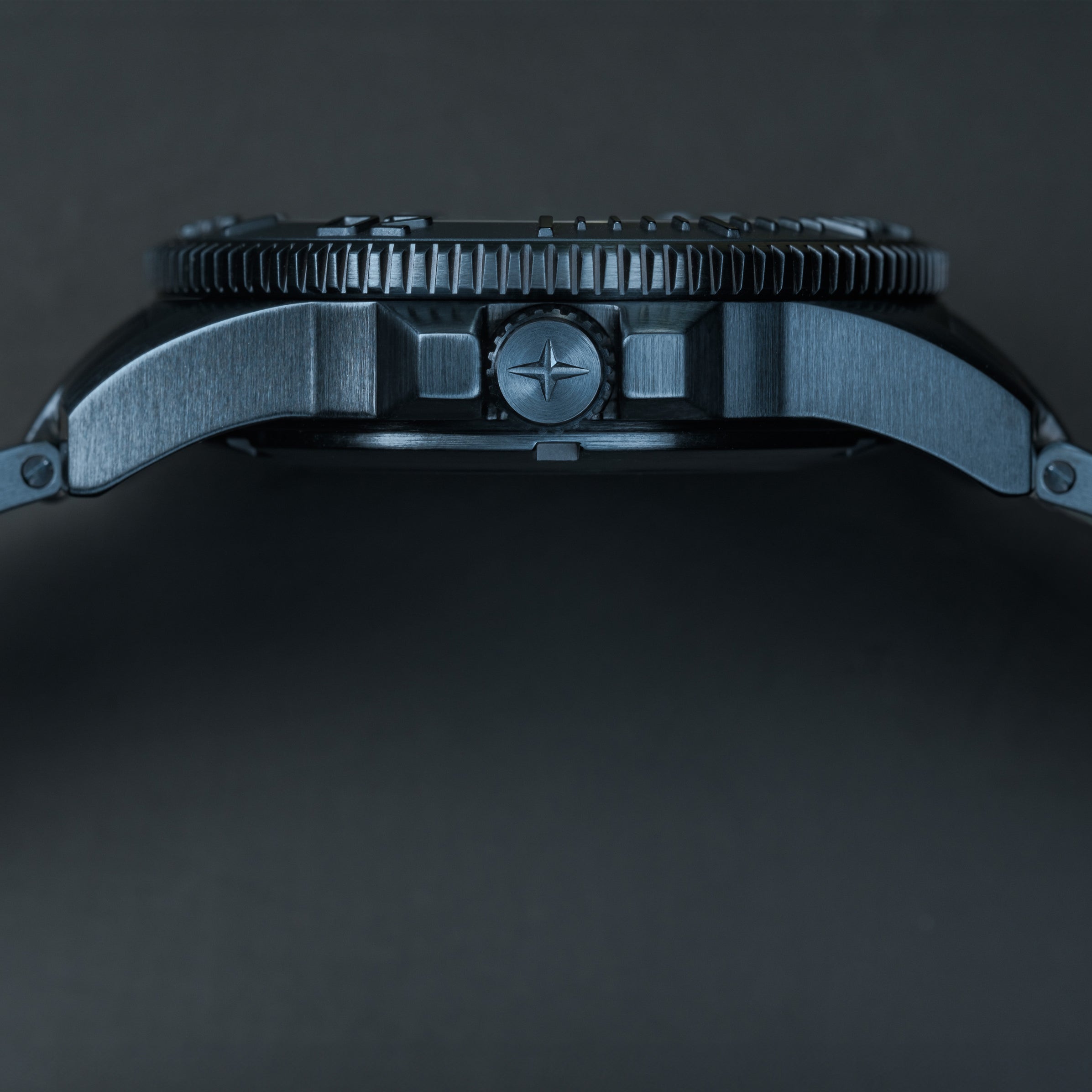 Argonautic 39 Monochrome Automatic 200m Men's Diver Watch 16154040 Limited Edition Diver Davosa USA Official Distributor. Prices are Final. Tax & duties included.