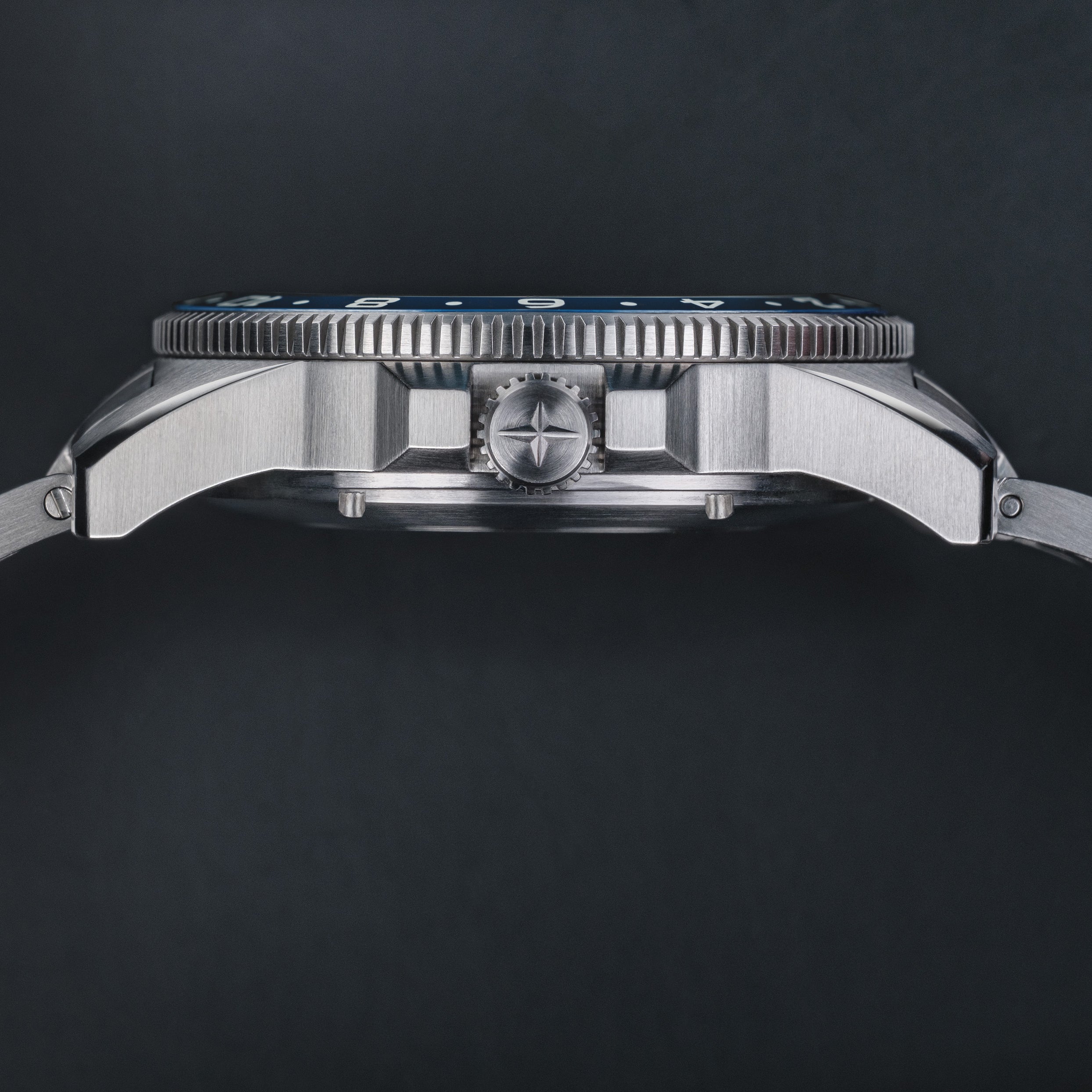 DAVOSA Argonautic World Traveller | Blue GMT Watch | 161.542.40 GMT Davosa USA