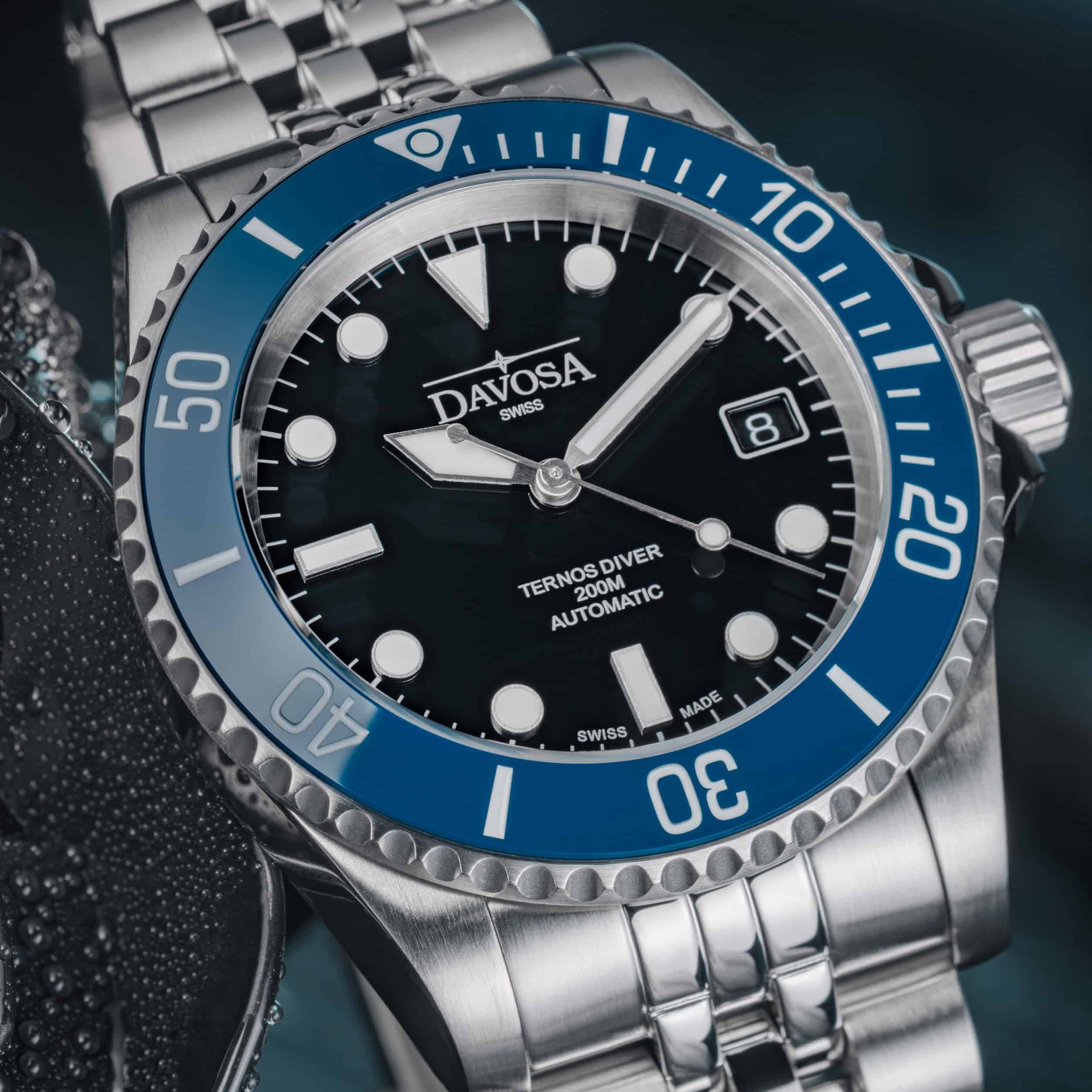 Ternos Diver Automatic 200m Swiss-Made Blue Unisex Diver Watch 161.550.04 No Loupe with Pentalink bracelet Diver Davosa USA Official Distributor. Prices are Final. Tax & duties included.