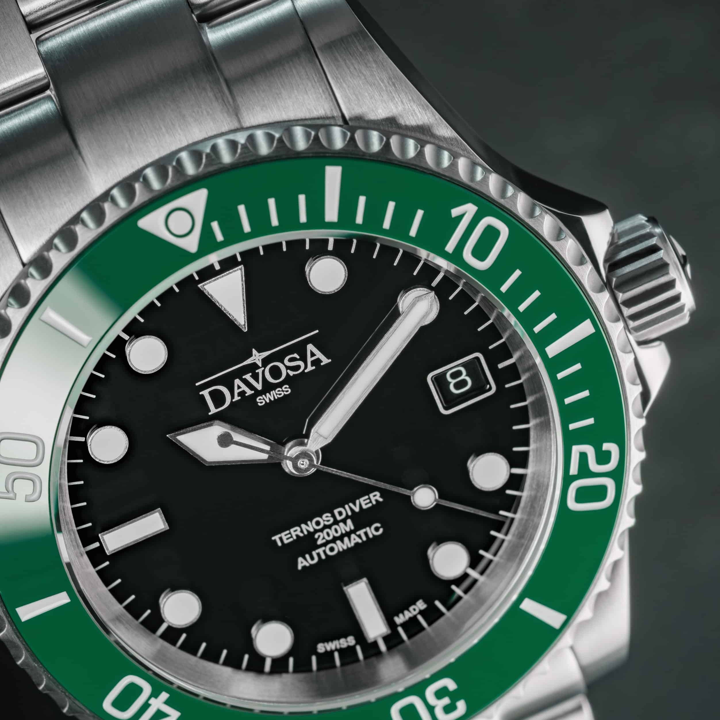 Ternos Diver Automatic 200m Swiss-Made Green and Black Unisex Diver Watch 161.550.70 Without Loupe Diver Davosa USA Official Distributor. Prices are Final. Tax & duties included.