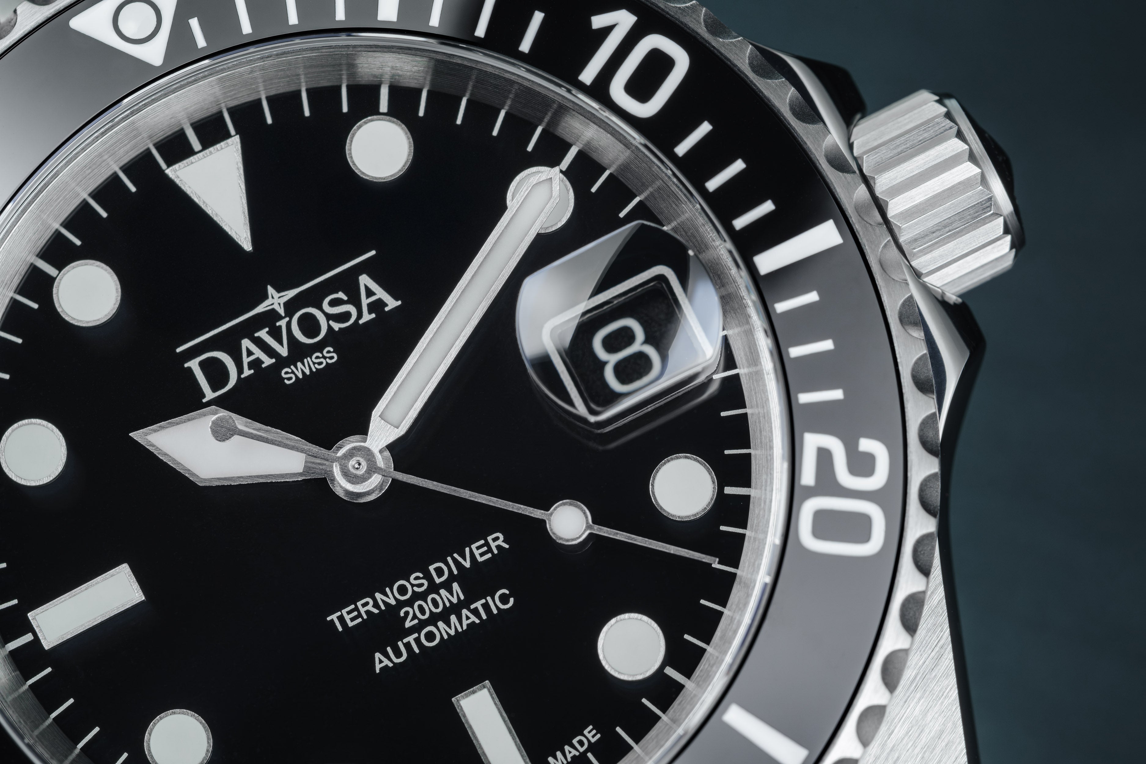 Ternos Ceramic Automatic 200m Swiss-Made Black Unisex Diver Watch 161.552.05 With Loupe with Pentalink Bracelet Diver Davosa USA Official Distributor. Prices are Final. Tax & duties included.