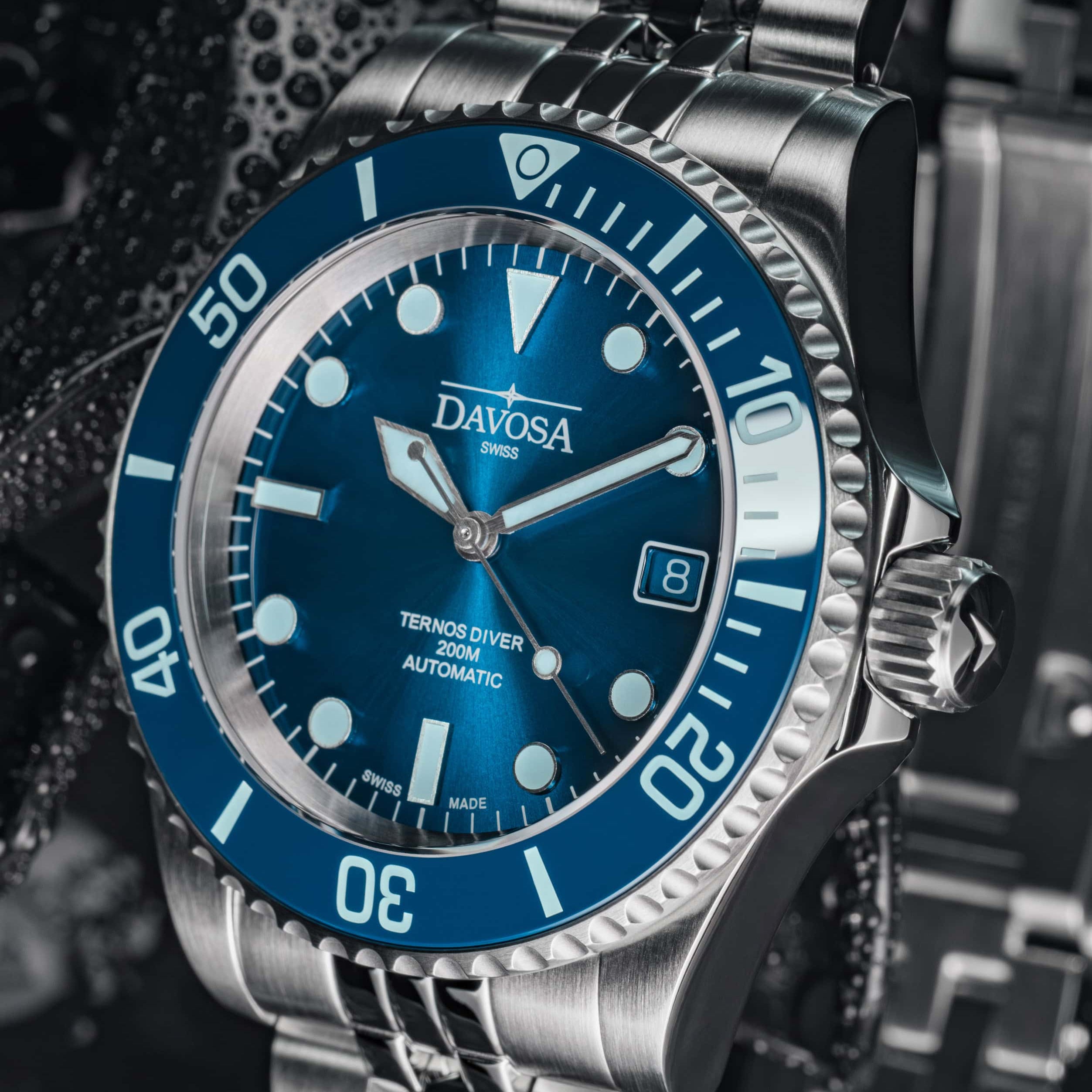 Ternos Diver "Blue Lagoon" Special Edition Automatic 40mm - Only 200 Pieces Worldwide - 161.554.04 with Pentalink Watches Davosa USA Official Distributor. Prices are Final. Tax & duties included.
