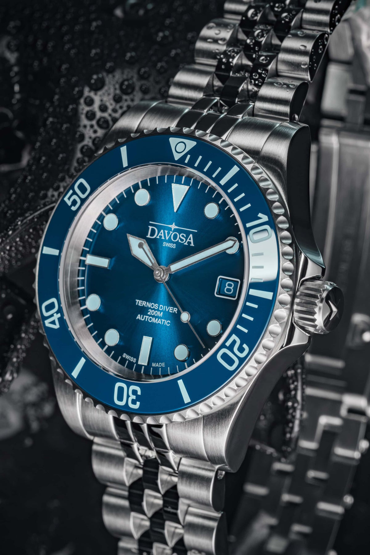 Ternos Diver "Blue Lagoon" Special Edition Automatic 40mm - Only 200 Pieces Worldwide - 161.554.04 with Pentalink Watches DAVOSA Swiss