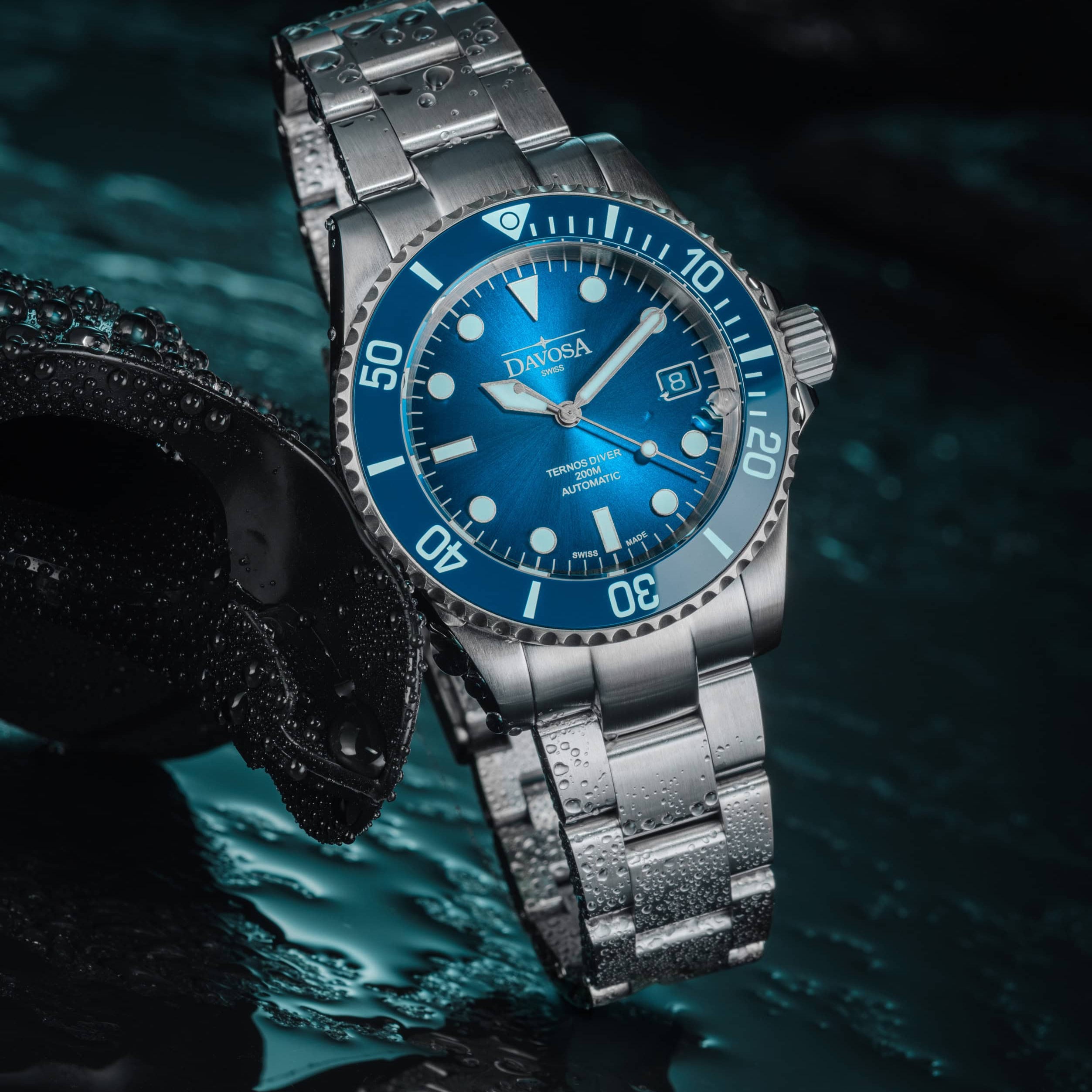 Ternos Diver "Blue Lagoon" Special Edition Automatic 40mm - Only 200 Pieces Worldwide - 161.554.40 with Trialink Watches Davosa USA Official Distributor. Prices are Final. Tax & duties included.