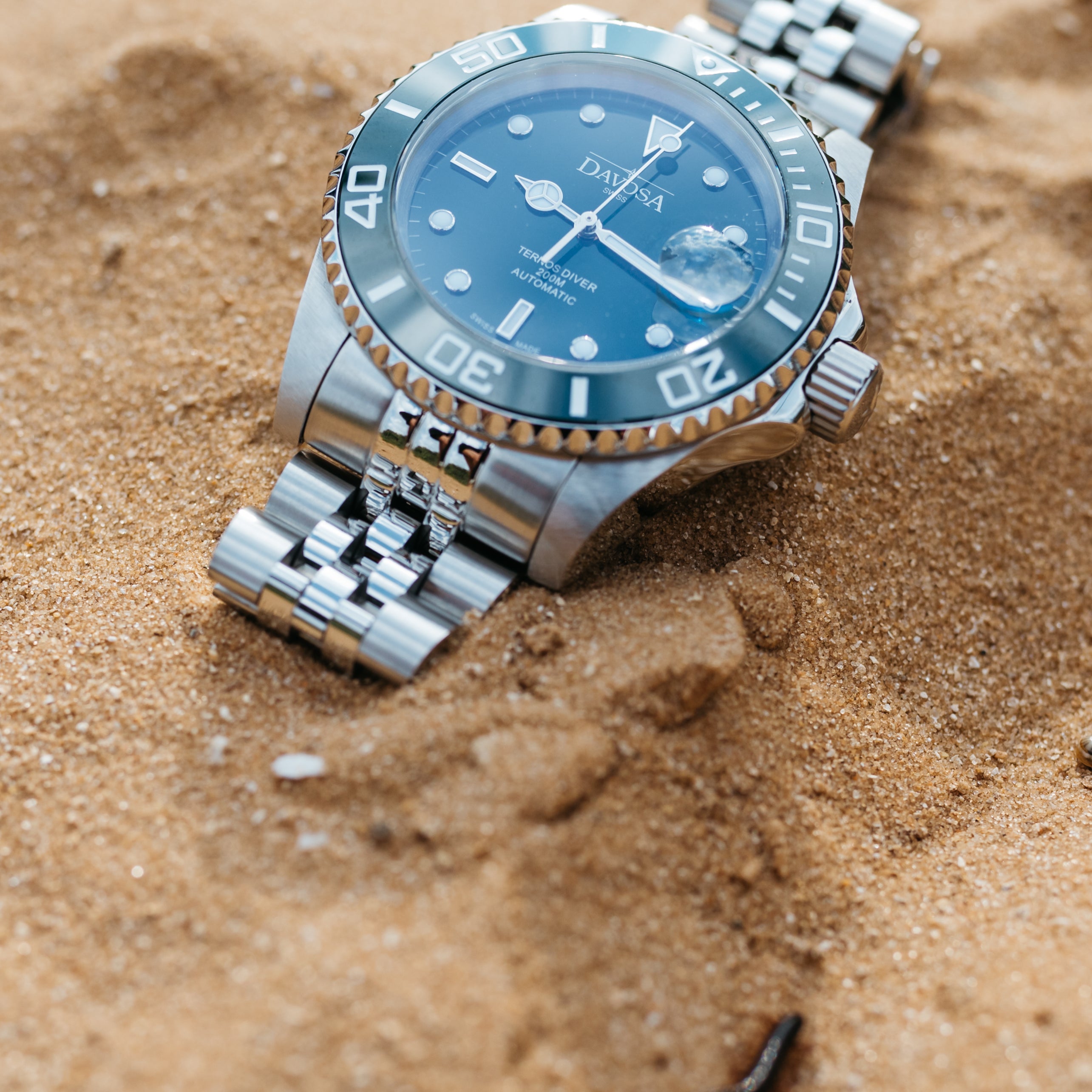 Ternos Ceramic Automatic 200m Green Diving Watch 16155507 Diver Davosa USA Official Distributor. Prices are Final. Tax & duties included.