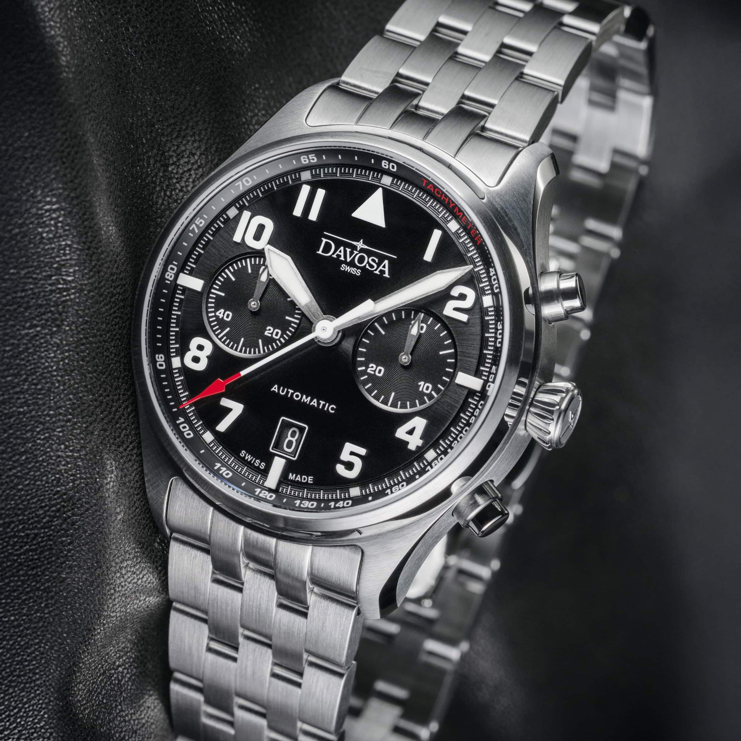 Newton Pilot Chronograph | Limited Edition - 300 units | 161.578.50 Pilot Davosa USA Official Distributor. Prices are Final. Tax & duties included.