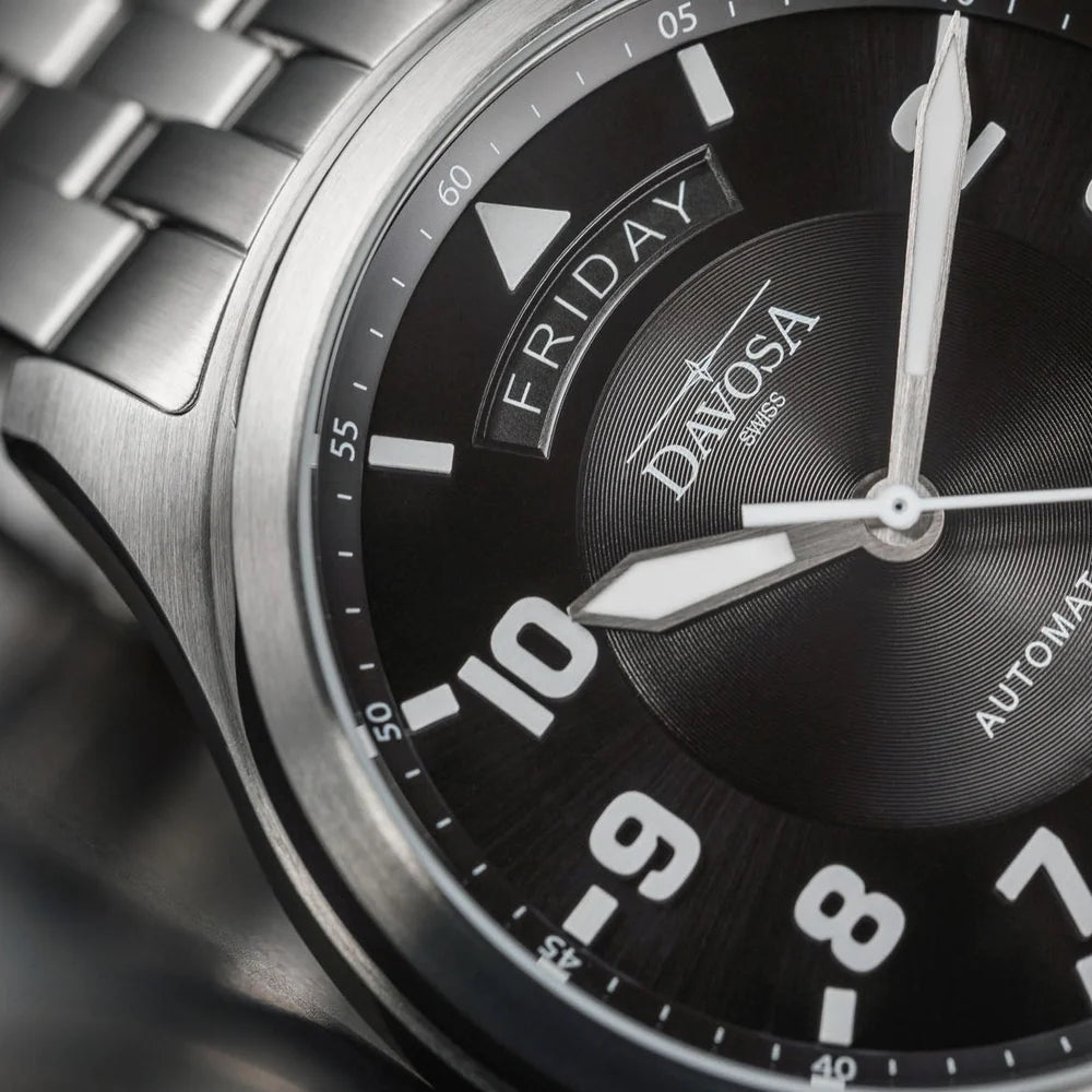 Newton Day-Date Automatic 44mm Black Pilot Watch 16158550 Pilot Davosa USA Official Distributor. Prices are Final. Tax & duties included.