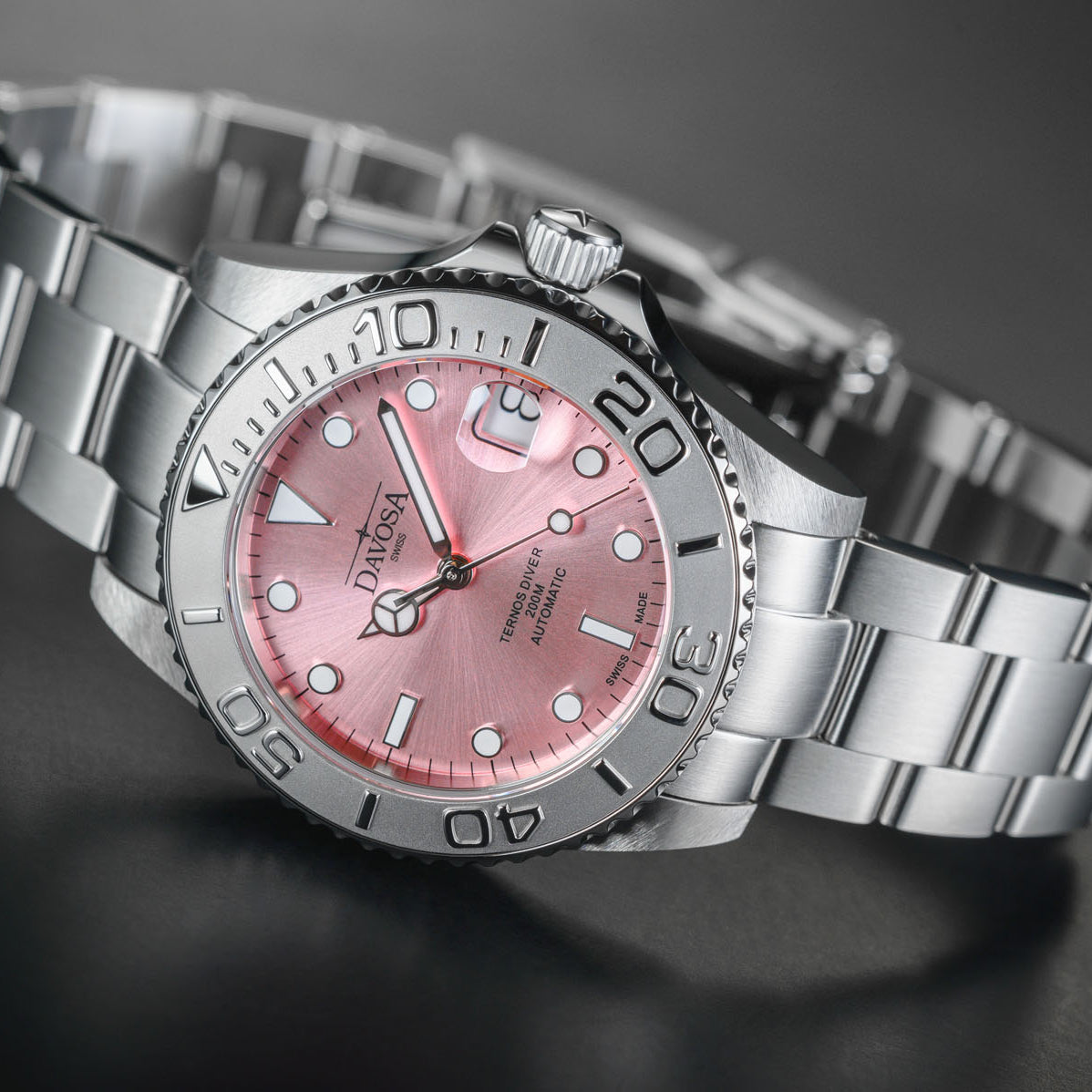 Ternos Medium Automatic Limited Edition California Pink Diver Watch 16619960 Diver Davosa USA Official Distributor. Prices are Final. Tax & duties included.