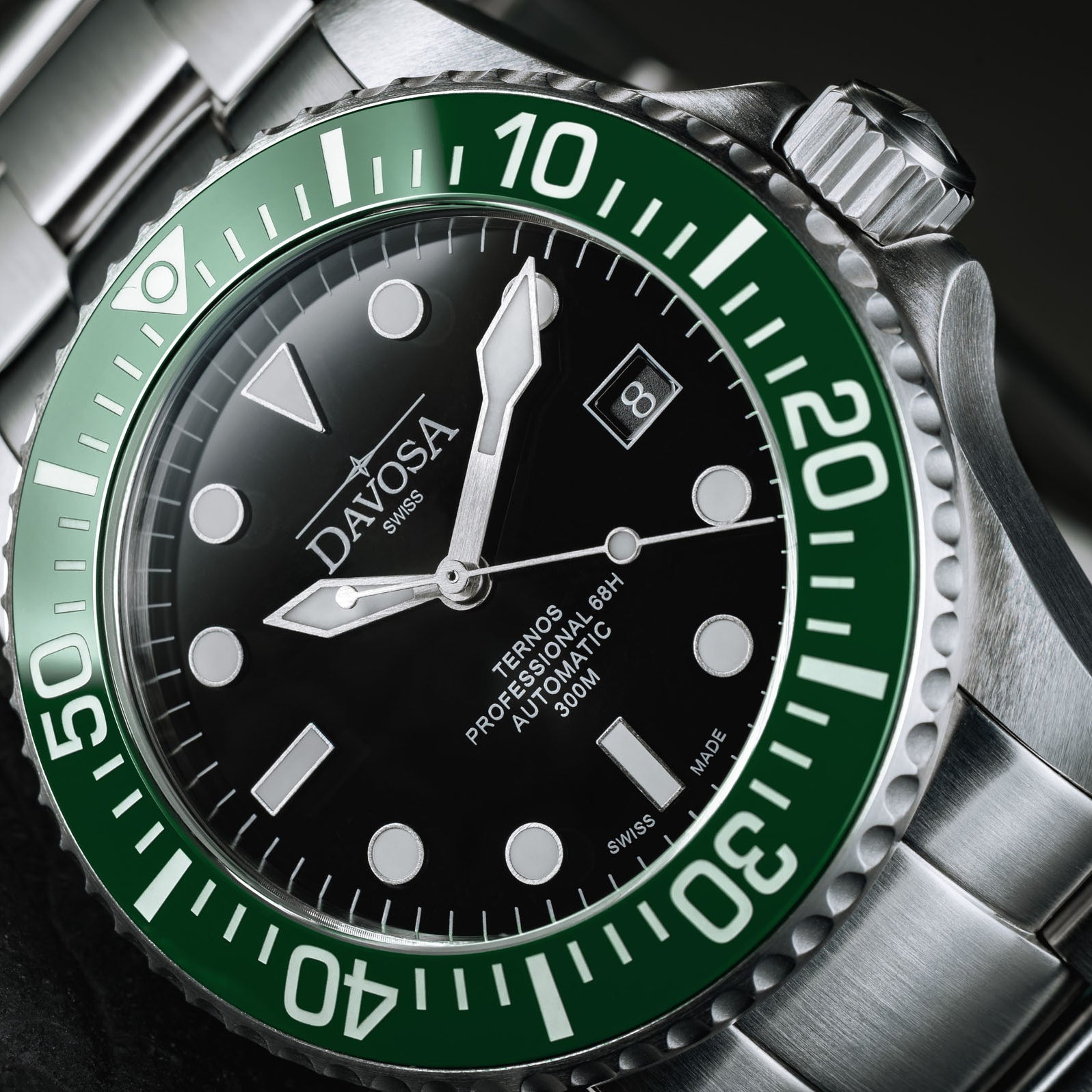 Ternos Professional 68h Automatic 300m Green Black Diving Watch 16153870 Diver Davosa USA Official Distributor. Prices are Final. Tax & duties included.