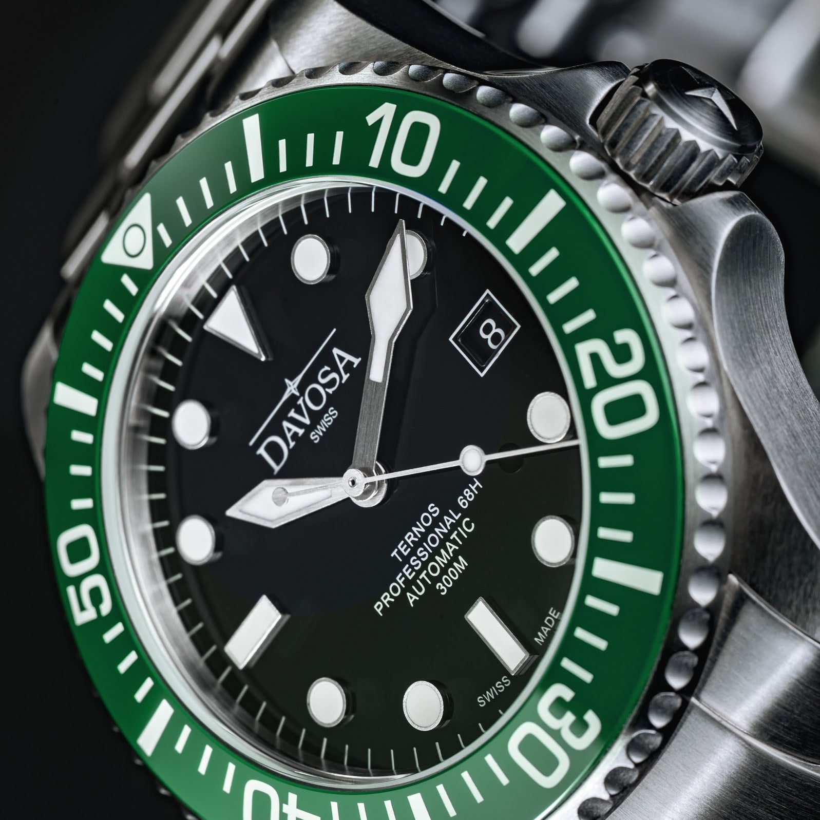 Ternos Professional 68h Automatic 300m Green Black Diving Watch 16153870 Diver Davosa USA Official Distributor. Prices are Final. Tax & duties included.