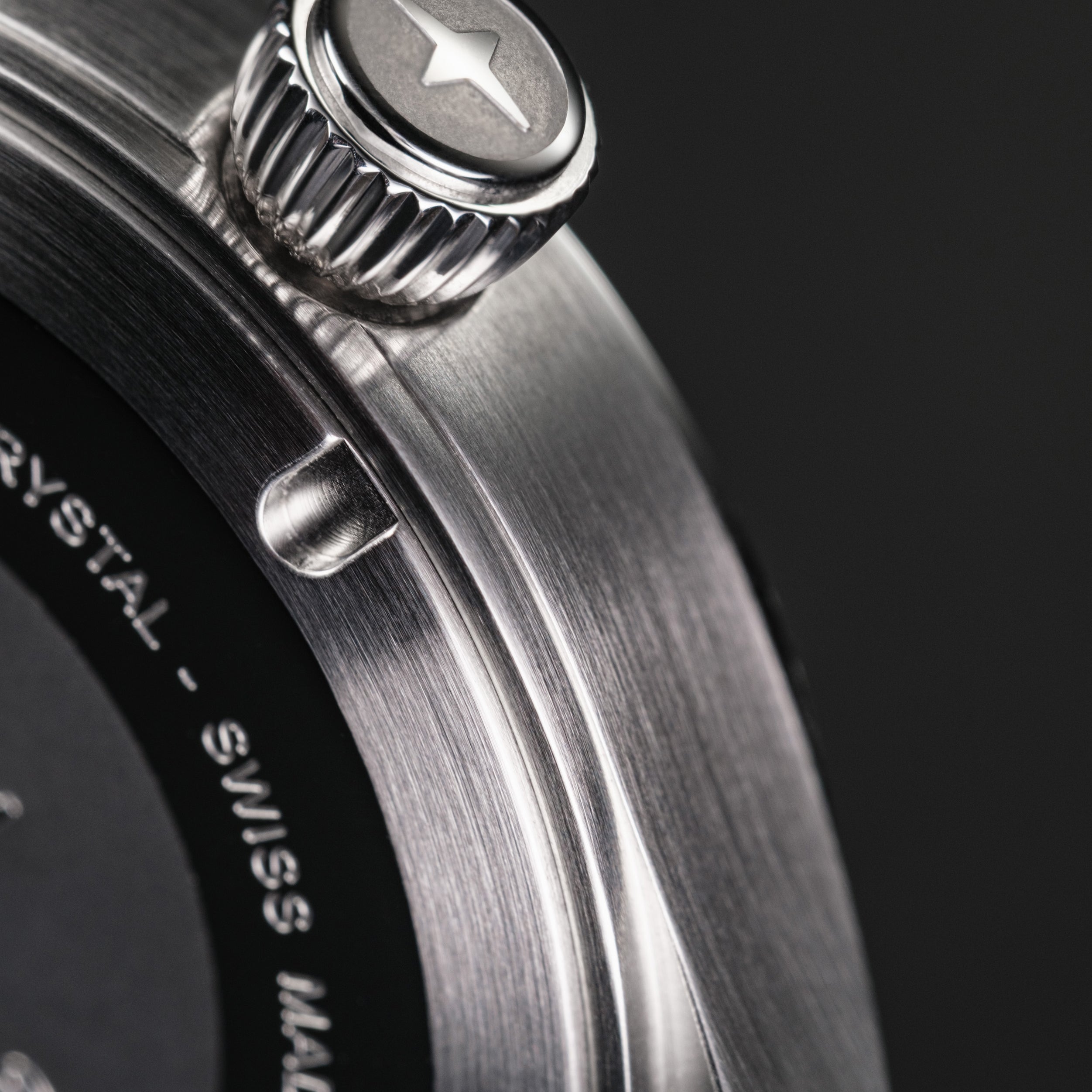 Axis Ref. 161.574.96 - Automatic Men’s Watch with Vintage Italian Leather Strap and Bold Sport Dial Military Davosa USA