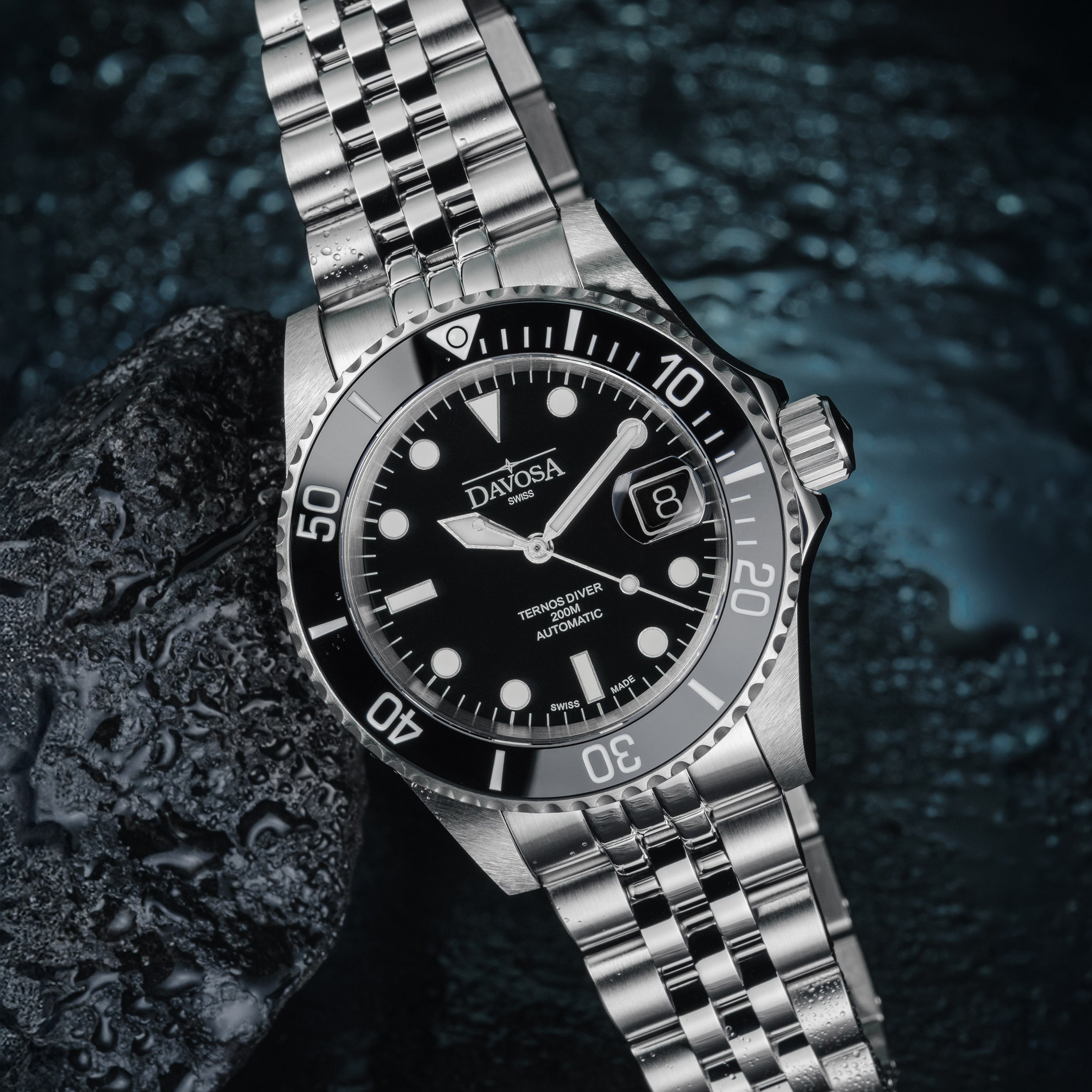 Ternos Ceramic Automatic 200m Swiss-Made Black Unisex Diver Watch 161.552.05 With Loupe with Pentalink Bracelet Diver Davosa USA Official Distributor. Prices are Final. Tax & duties included.