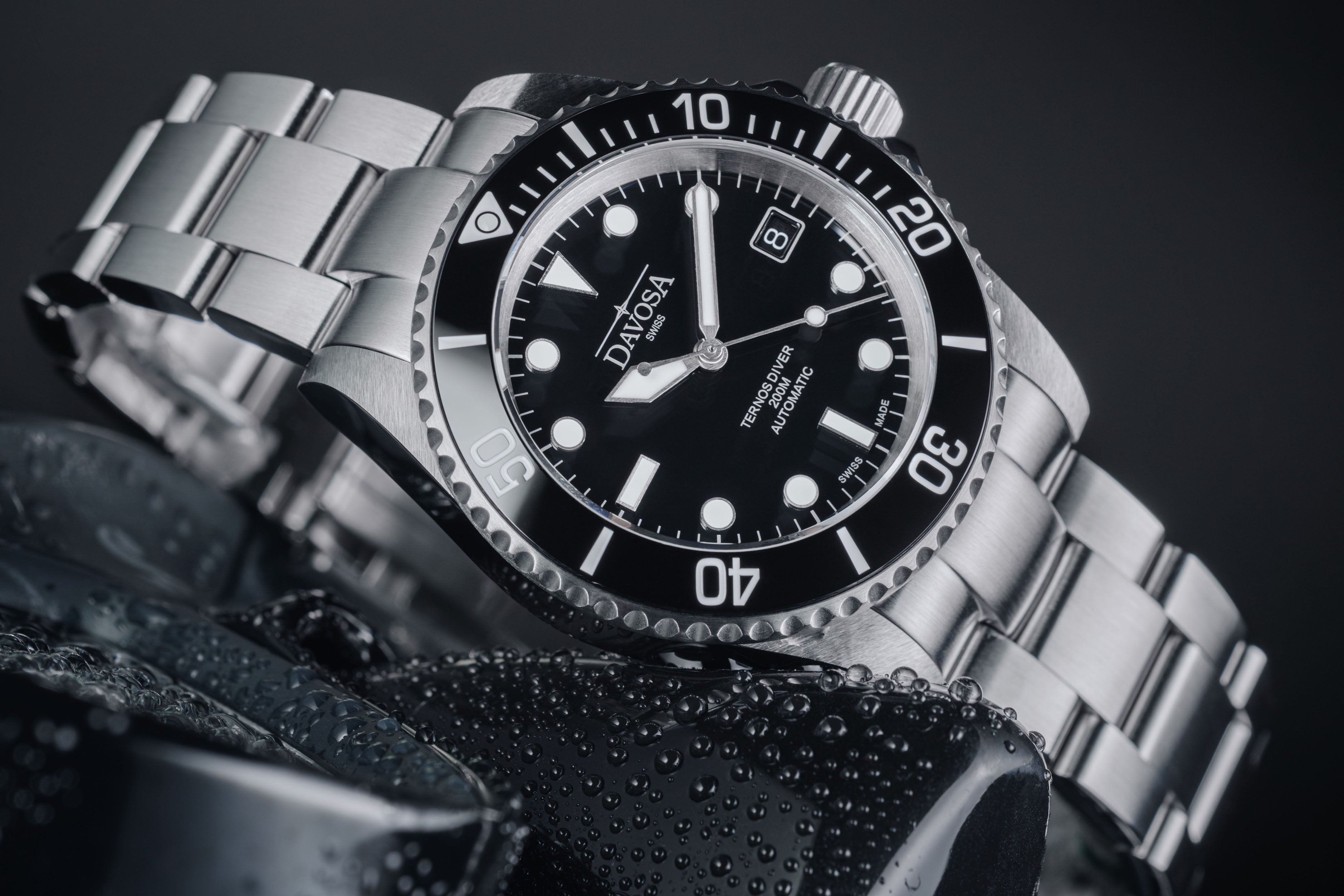 Ternos Ceramic Automatic 200m Swiss-Made Black Unisex Diver Watch 161.550.50 No Loupe Diver Davosa USA Official Distributor. Prices are Final. Tax & duties included.