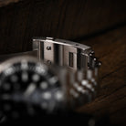 Ternos Ceramic Automatic 200m Swiss-Made Black Unisex Diver Watch 161.550.05 No Loupe with Pentalink Bracelet Diver Davosa USA Official Distributor. Prices are Final. Tax & duties included.