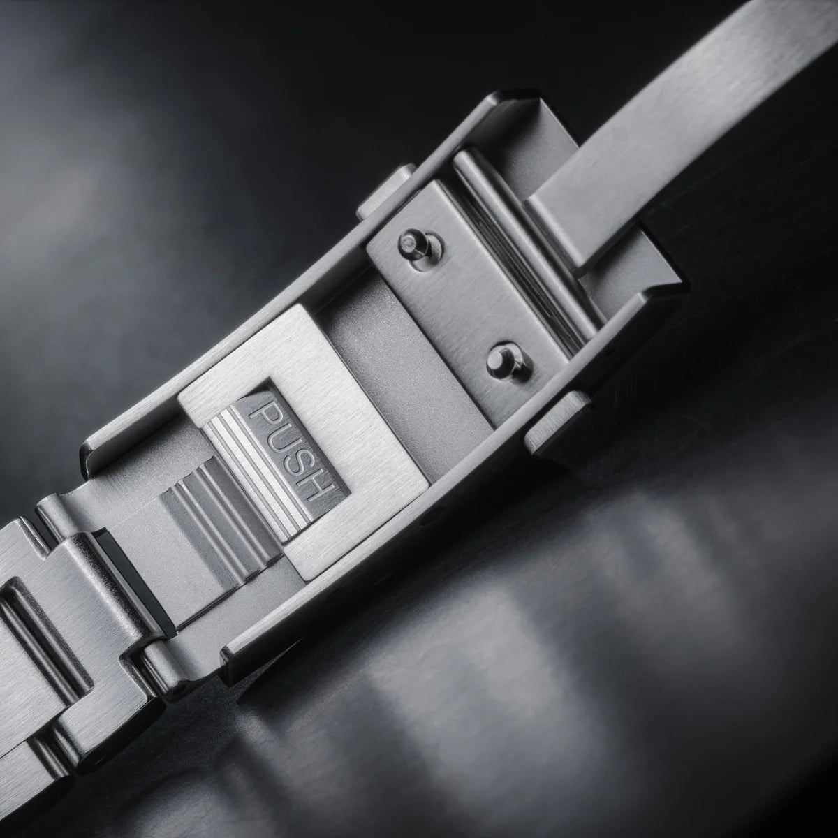 Folding clasp with WaveSlide micro adjustment for Argonautic 39 watch Trialink bracelet - 210.532.10 bracelet Davosa USA