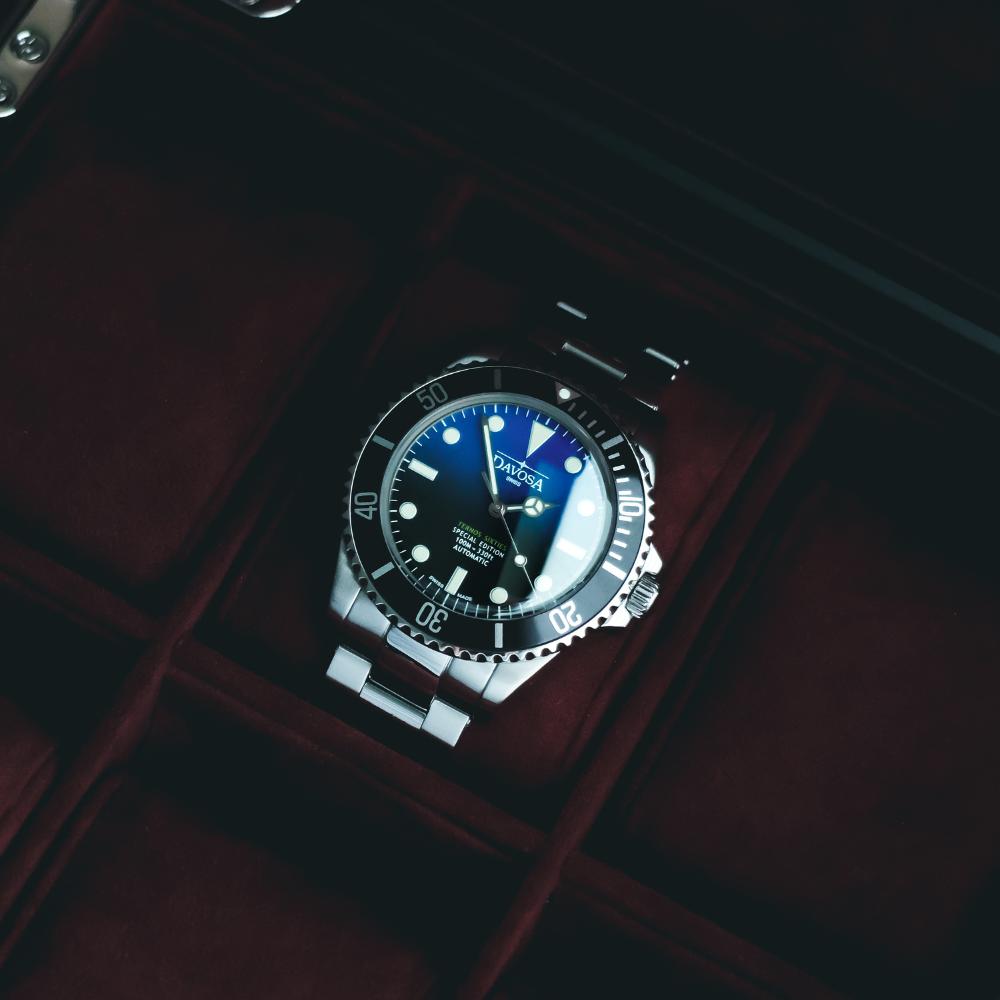 Ternos Sixties Seahorse Swiss-Made 40mm Faded Blue Sapphire Crystal Unisex Wristwatch 16152590 Special US Edition 100 units only Diver Davosa USA Official Distributor. Prices are Final. Tax & duties included.