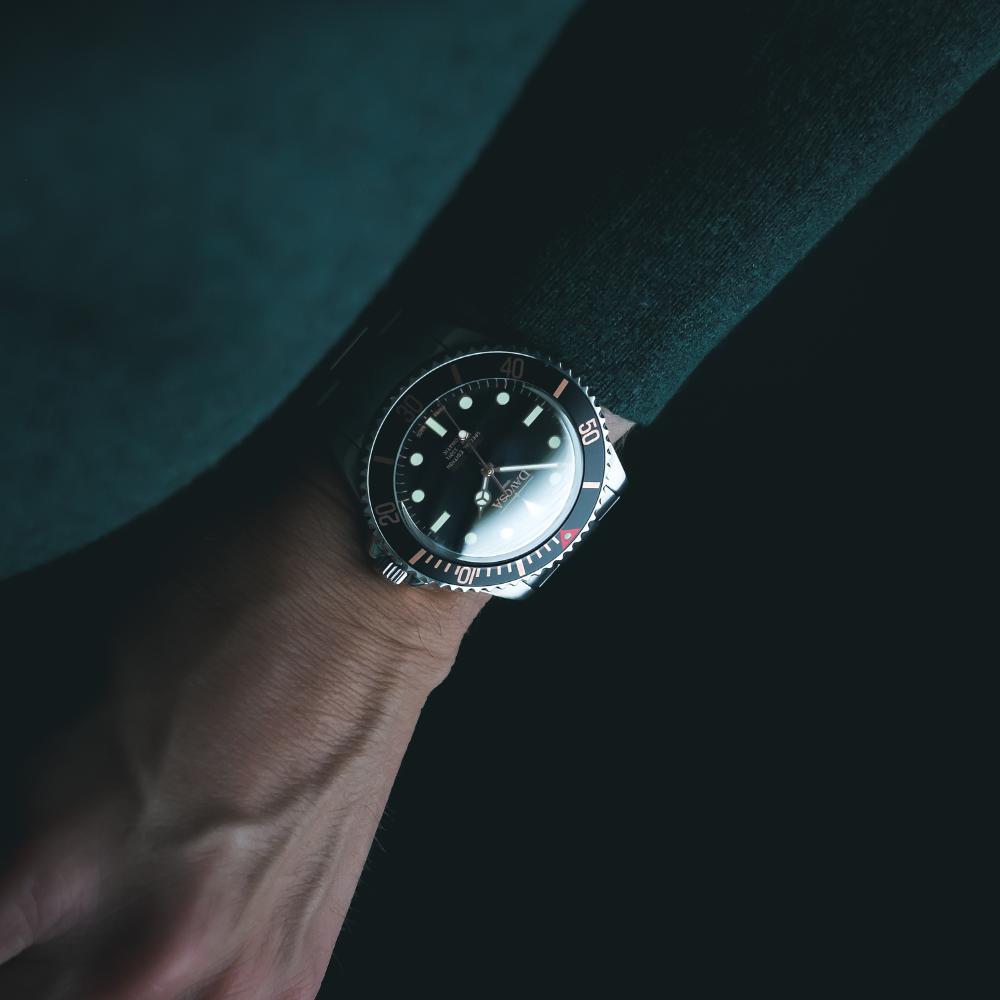 Ternos Sixties Seahorse Swiss-Made 40mm Golden touch Sapphire Crystal Unisex Wristwatch 16152591 Special US Edition 100 units only Diver Davosa USA Official Distributor. Prices are Final. Tax & duties included.