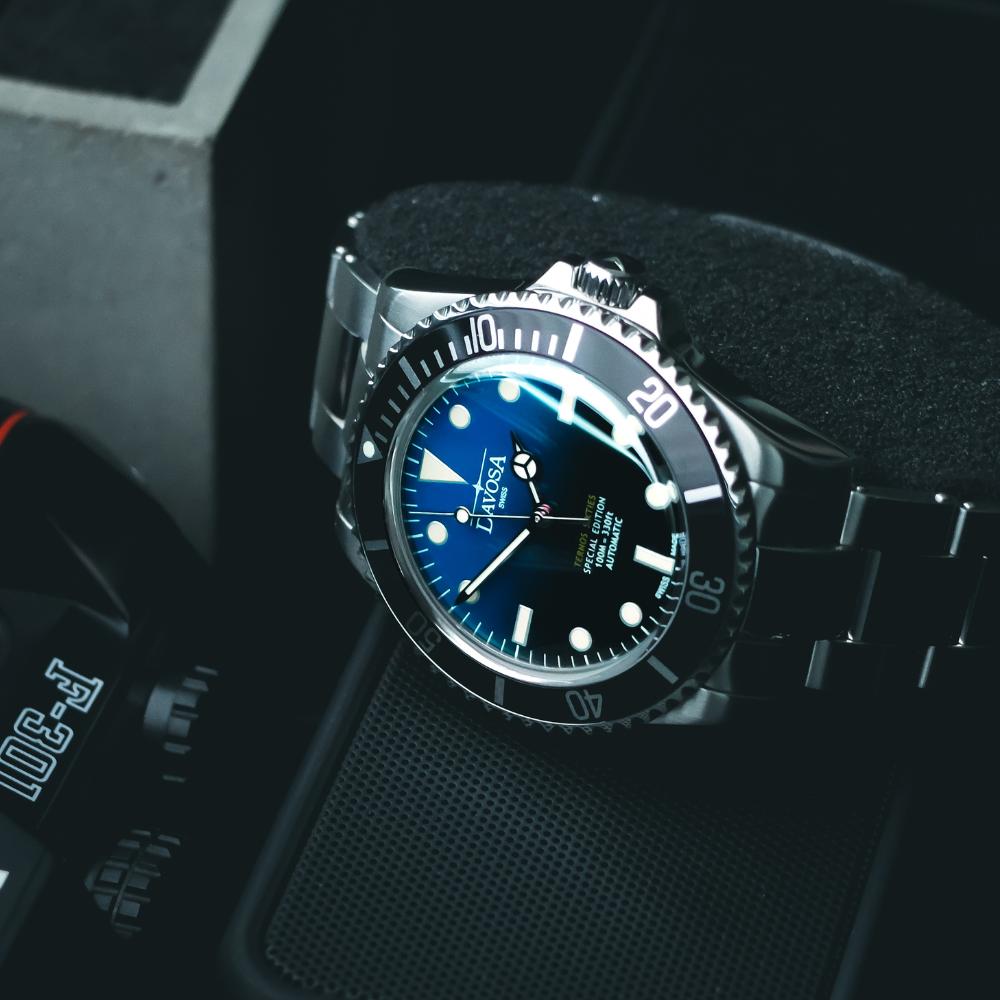 Ternos Sixties Seahorse Swiss-Made 40mm Faded Blue Sapphire Crystal Unisex Wristwatch 16152590 Special US Edition 100 units only Diver Davosa USA Official Distributor. Prices are Final. Tax & duties included.