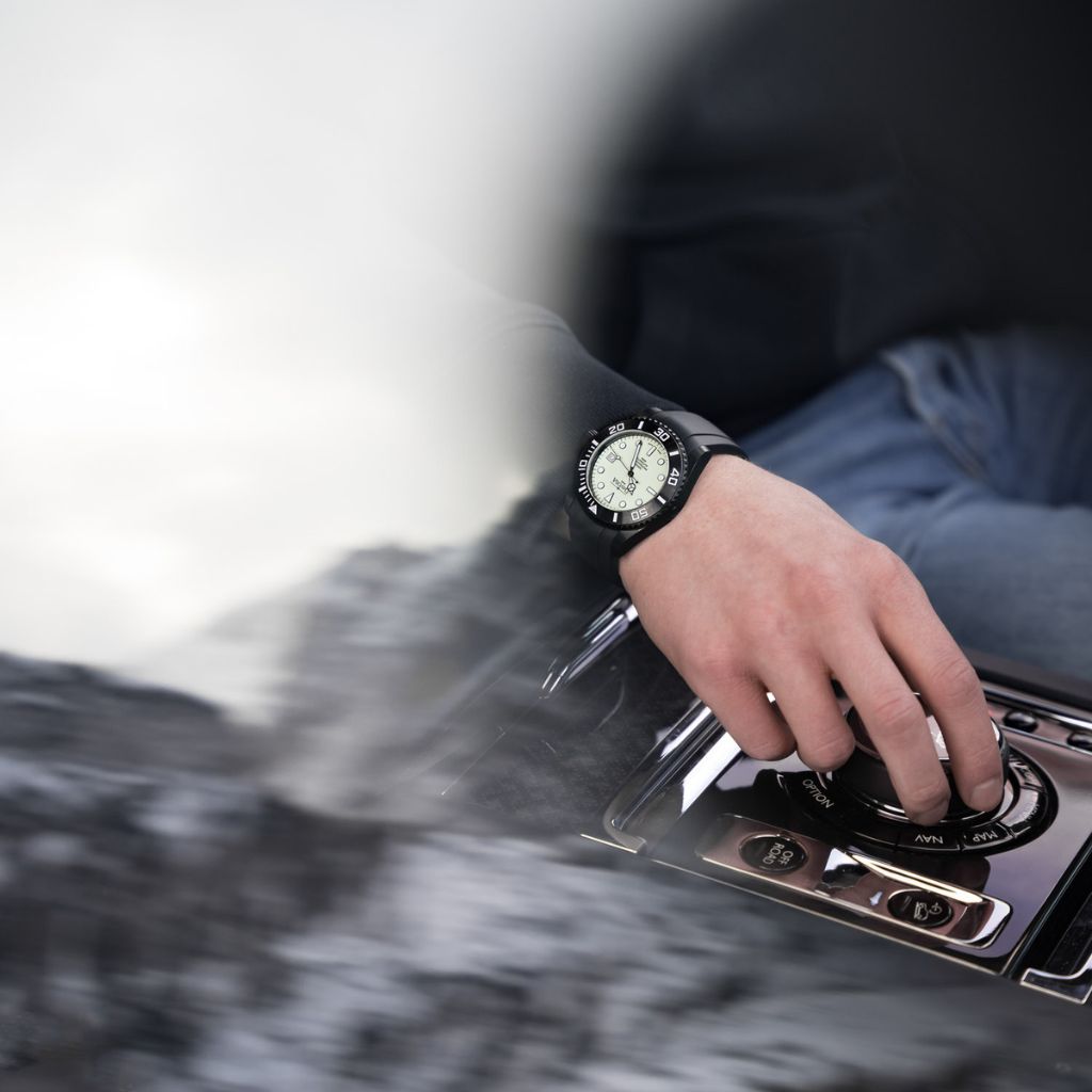Ternos Professional Auto Megalume Black DLC Diving Watch 16158310 Limited Edition Diver Davosa USA Official Distributor. Prices are Final. Tax & duties included.