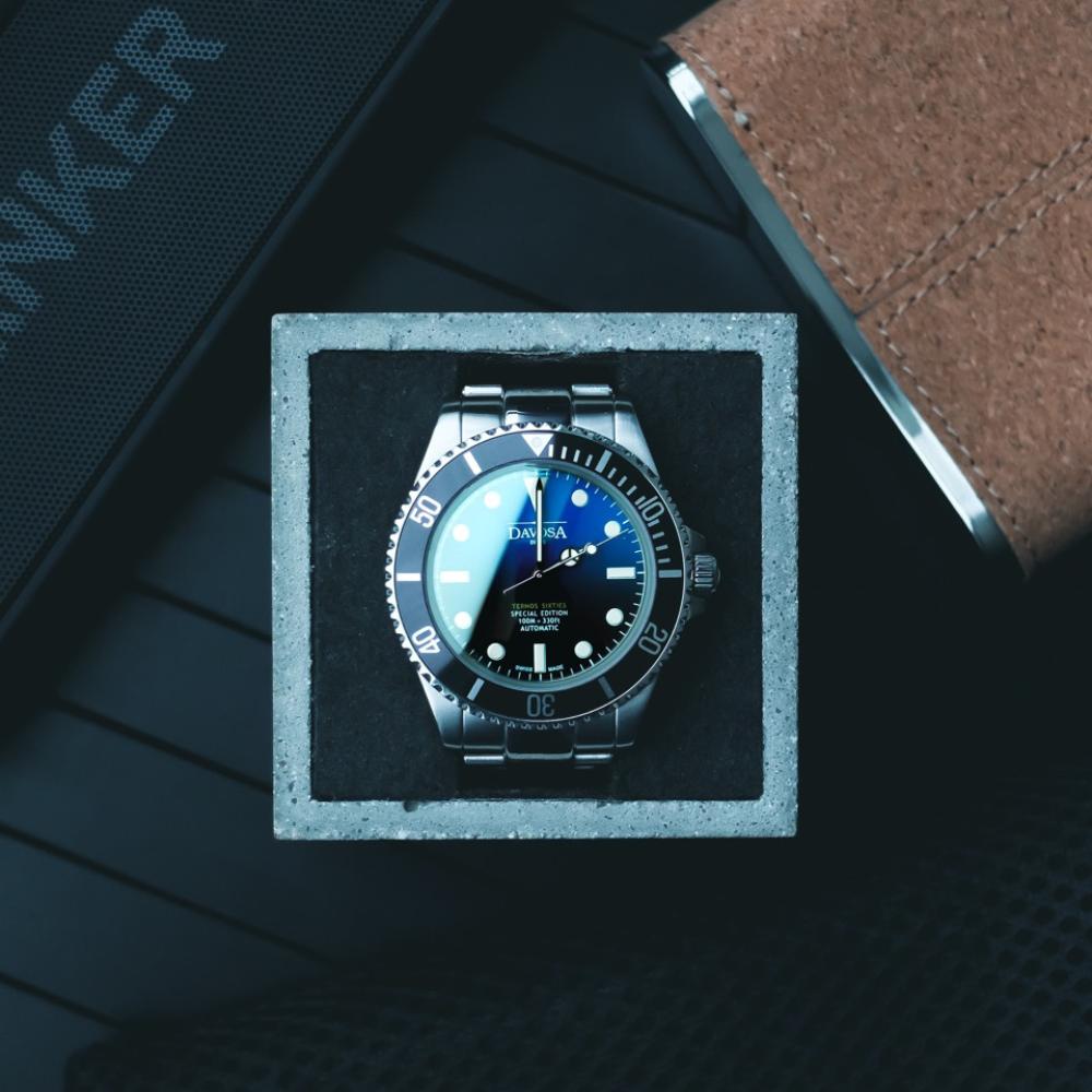 Ternos Sixties Seahorse Swiss-Made 40mm Faded Blue Sapphire Crystal Unisex Wristwatch 16152590 Special US Edition 100 units only Diver Davosa USA Official Distributor. Prices are Final. Tax & duties included.