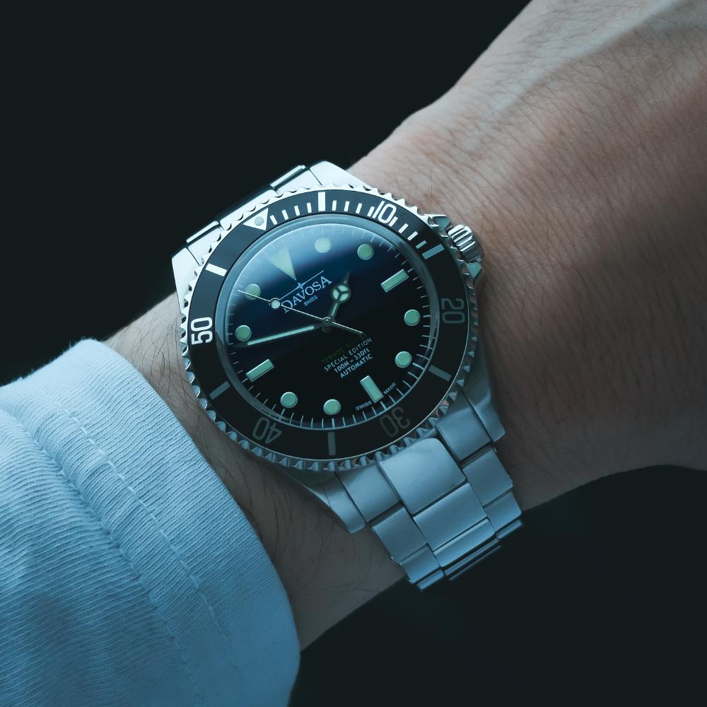 Ternos Sixties Seahorse Swiss-Made 40mm Faded Blue Sapphire Crystal Unisex Wristwatch 16152590 Special US Edition 100 units only Diver Davosa USA Official Distributor. Prices are Final. Tax & duties included.