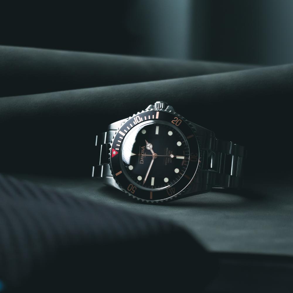 Ternos Sixties Seahorse Swiss-Made 40mm Golden touch Sapphire Crystal Unisex Wristwatch 16152591 Special US Edition 100 units only Diver Davosa USA Official Distributor. Prices are Final. Tax & duties included.