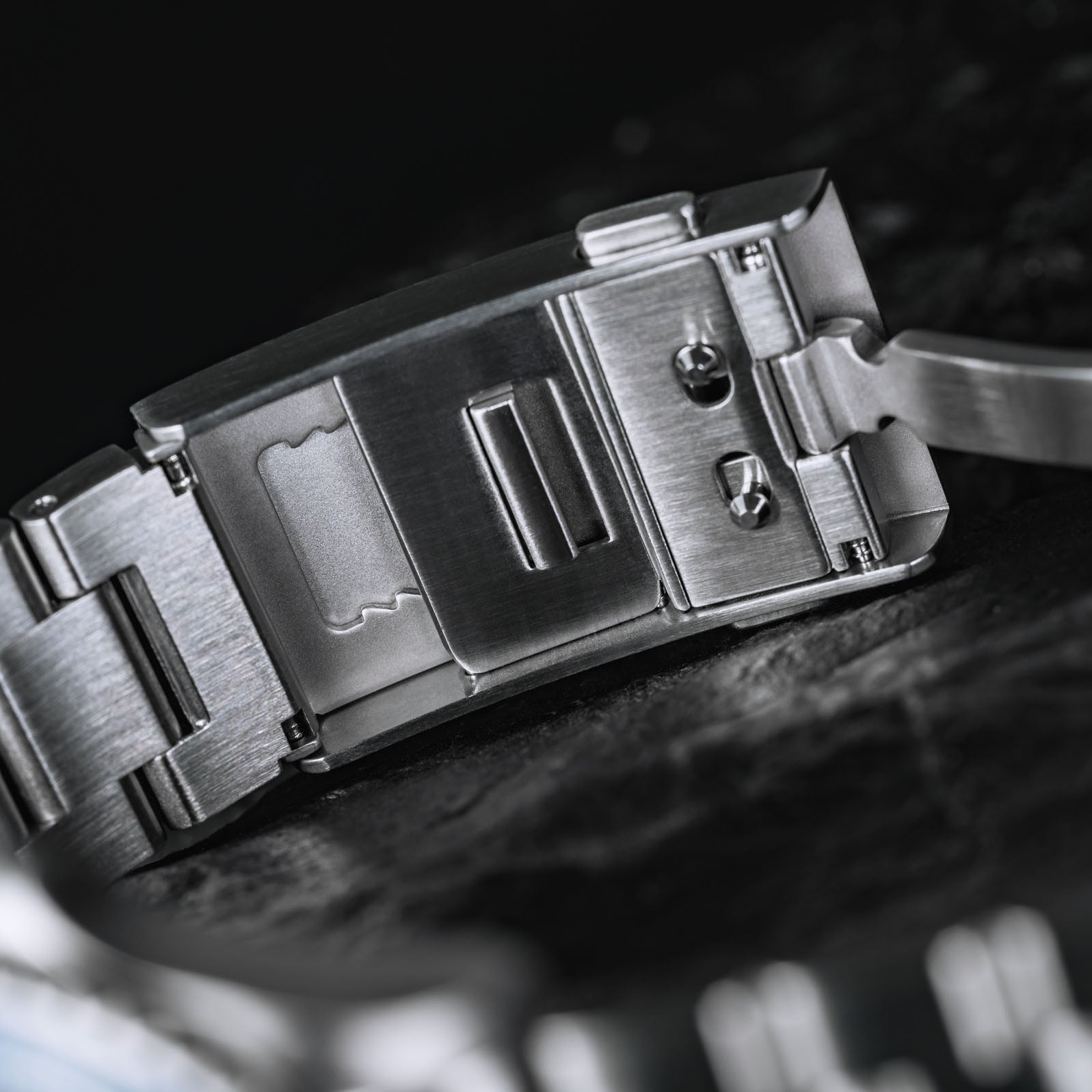 Folding clasp with WaveSlide micro adjustment for Ternos Pro watch bracelet - 210.559.20 bracelet Davosa USA