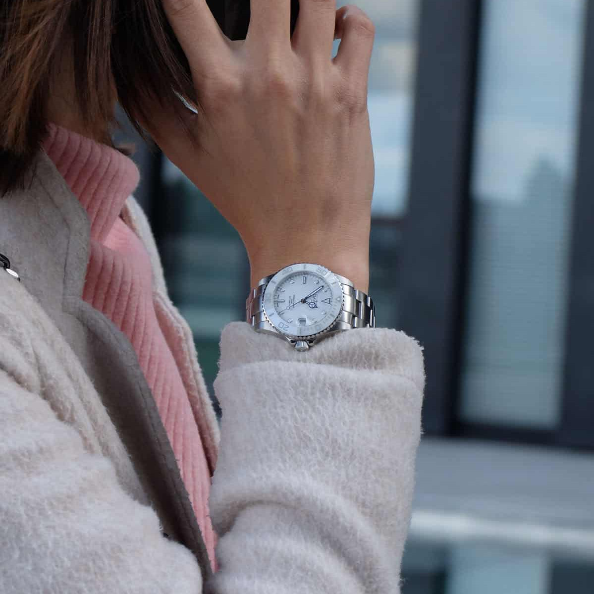 Ternos Medium Automatic Swiss-Made White Diving Watch 16619510 Diver Davosa USA Official Distributor. Prices are Final. Tax & duties included.
