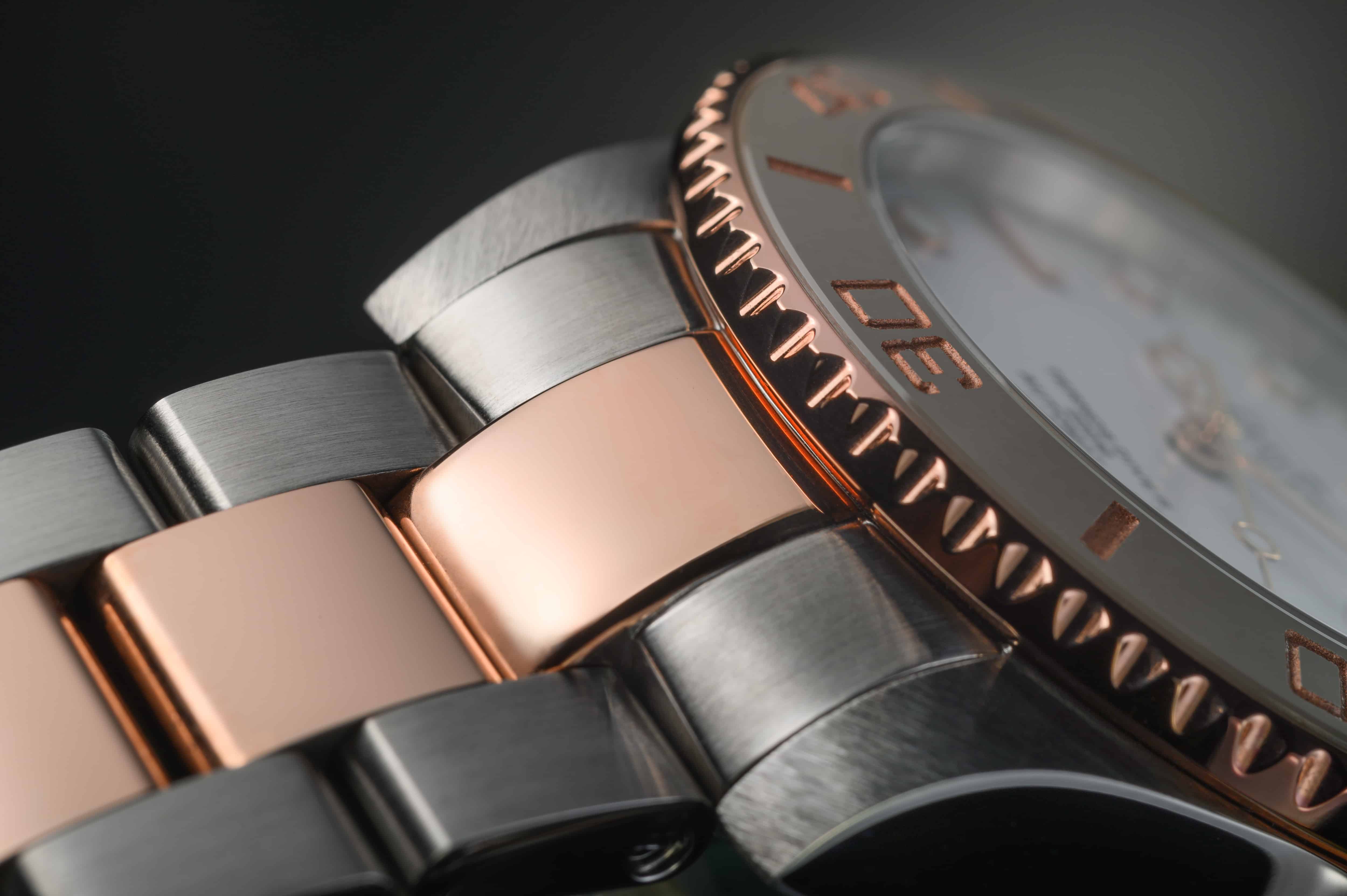 Ternos Medium Automatic 200m White Dial Two Tone Rose Gold Diver Watch 16619620 Diver Davosa USA Official Distributor. Prices are Final. Tax & duties included.