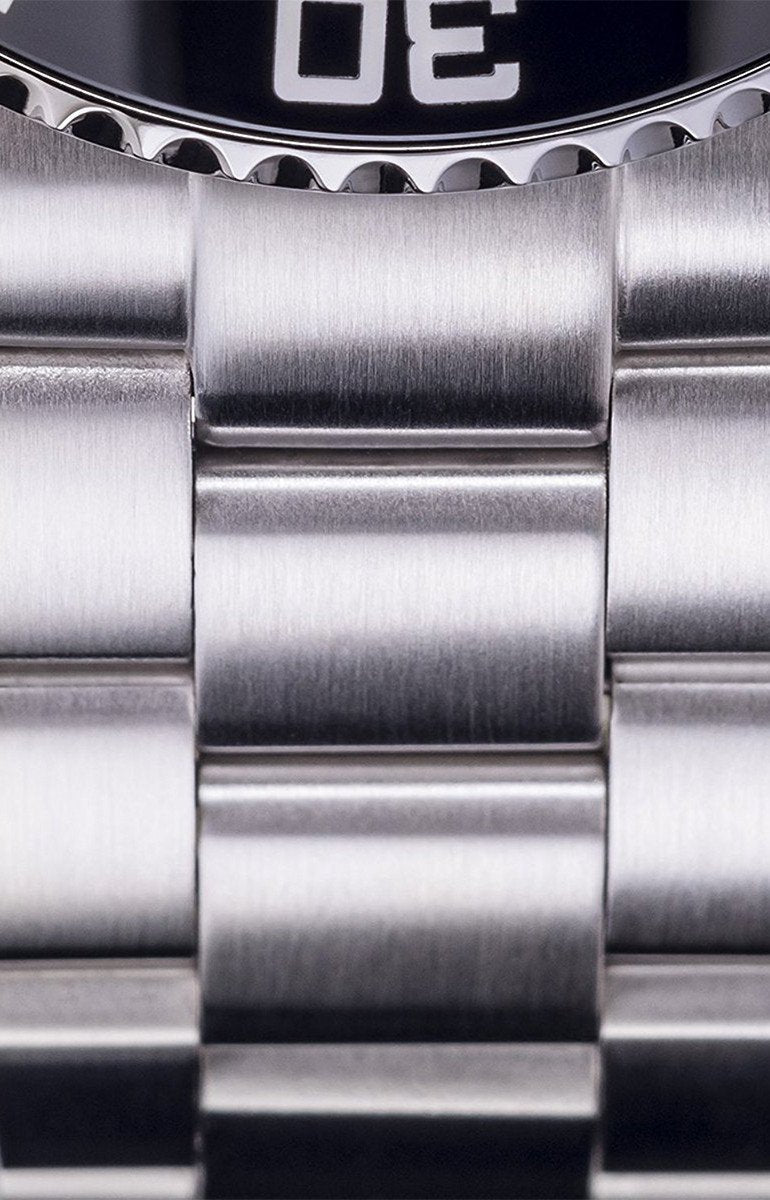 Ternos Professional Automatic 500m Black Diving Watch 16155950 Diver Davosa USA Official Distributor. Prices are Final. Tax & duties included.