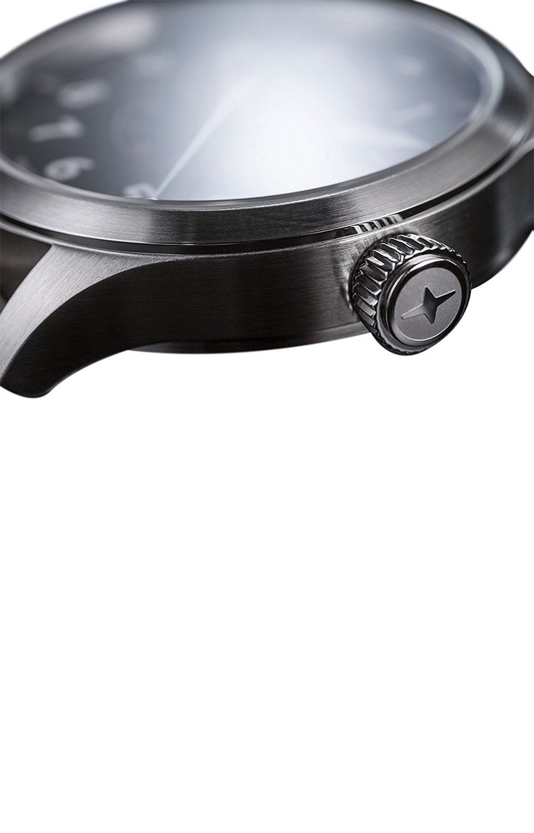 Neoteric Automatic Swiss-Made Brown Gray Pilot Watch 16156596 Pilot Davosa USA Official Distributor. Prices are Final. Tax & duties included.