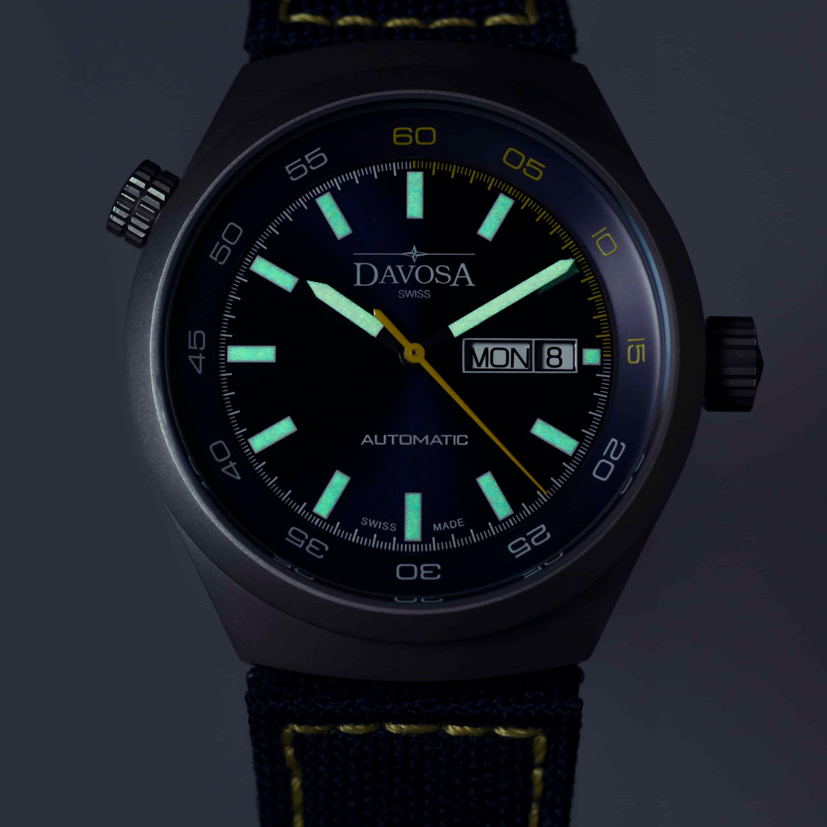 Trailmaster Automatic Swiss-Made Green Performance Watch 16151875 Performance Davosa USA Official Distributor. Prices are Final. Tax & duties included.