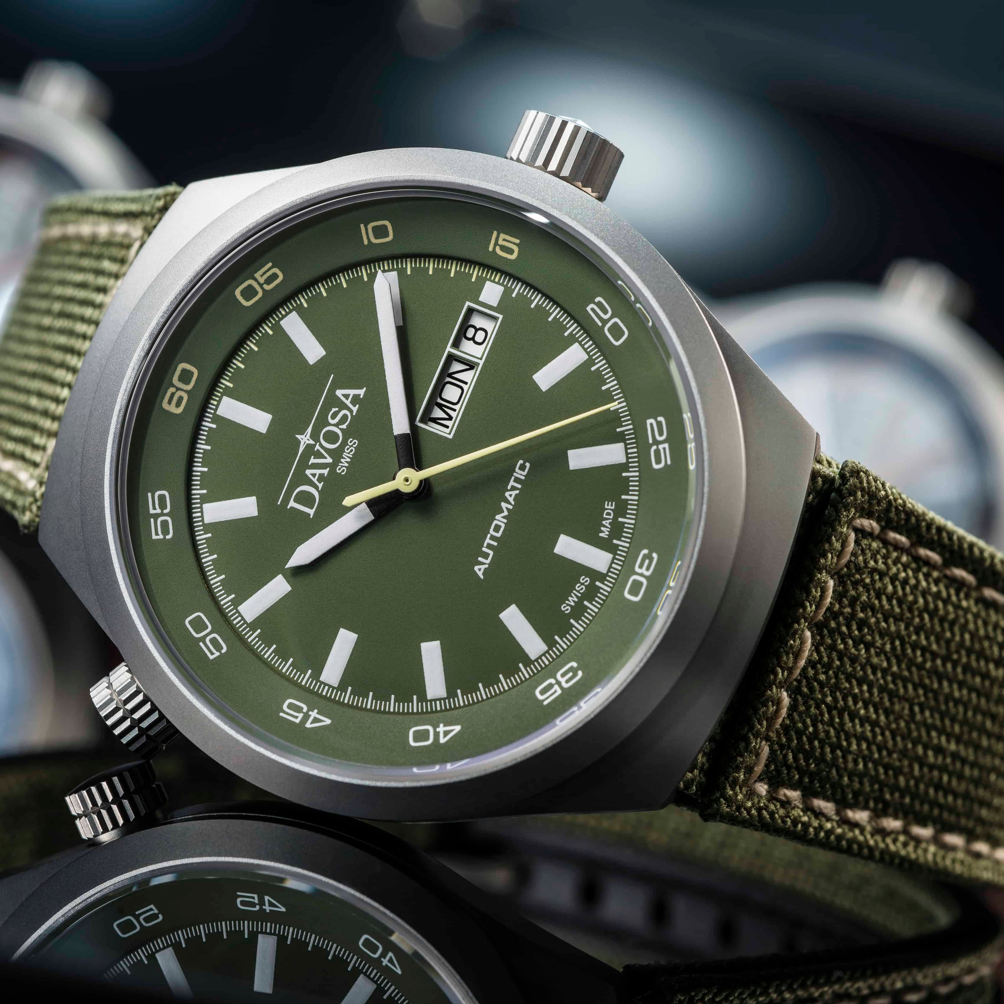 Trailmaster Automatic Swiss-Made Green Performance Watch 16151875 Performance Davosa USA Official Distributor. Prices are Final. Tax & duties included.