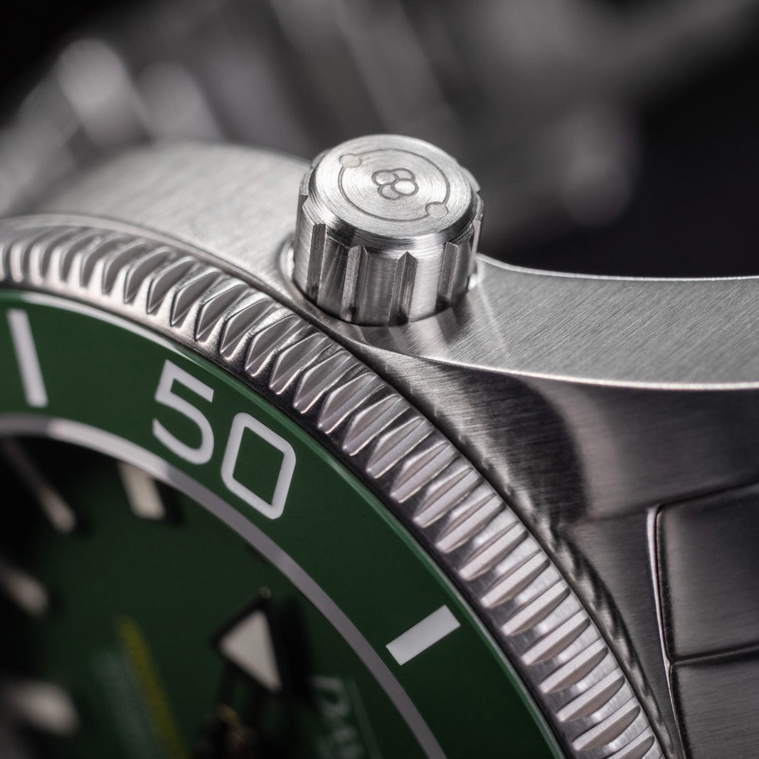 Argonautic BG Automatic 300m Green Men's Diver Watch 16152807 Diver Davosa USA Official Distributor. Prices are Final. Tax & duties included.
