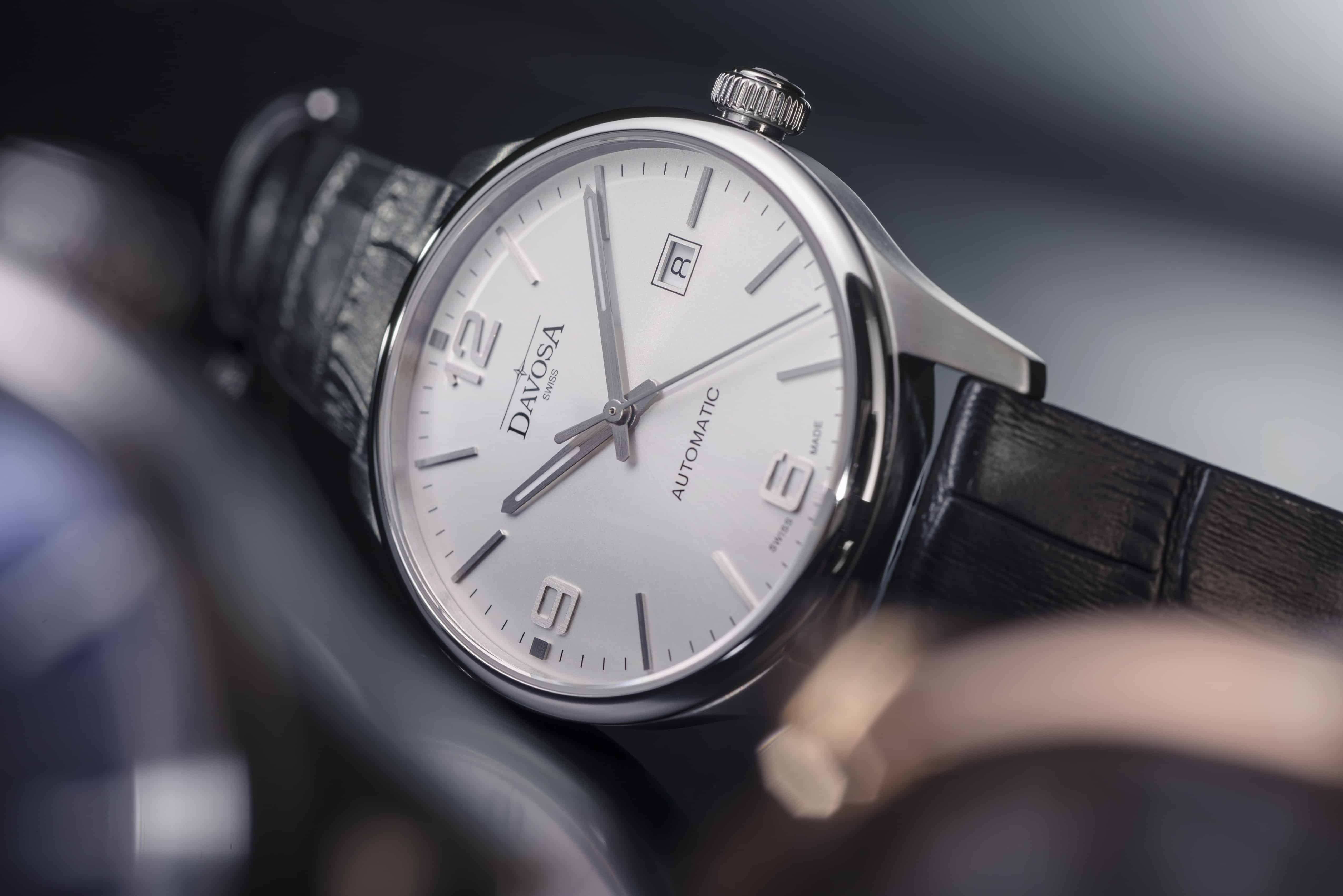 Gentleman Automatic 40mm White Black Executive Watch 16156614 Executive Davosa USA Official Distributor. Prices are Final. Tax & duties included.