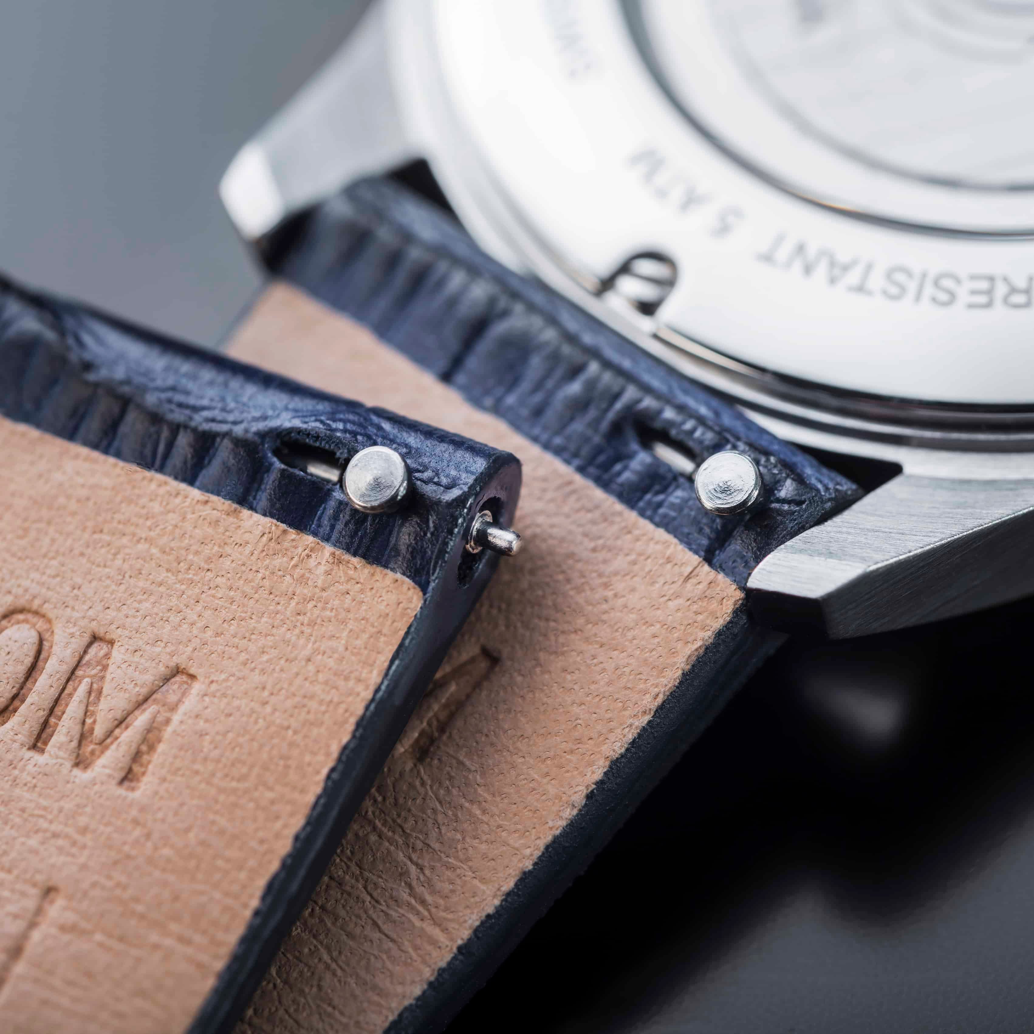 Gentleman Automatic 40mm Grey Executive Watch 16156694 Executive Davosa USA Official Distributor. Prices are Final. Tax & duties included.