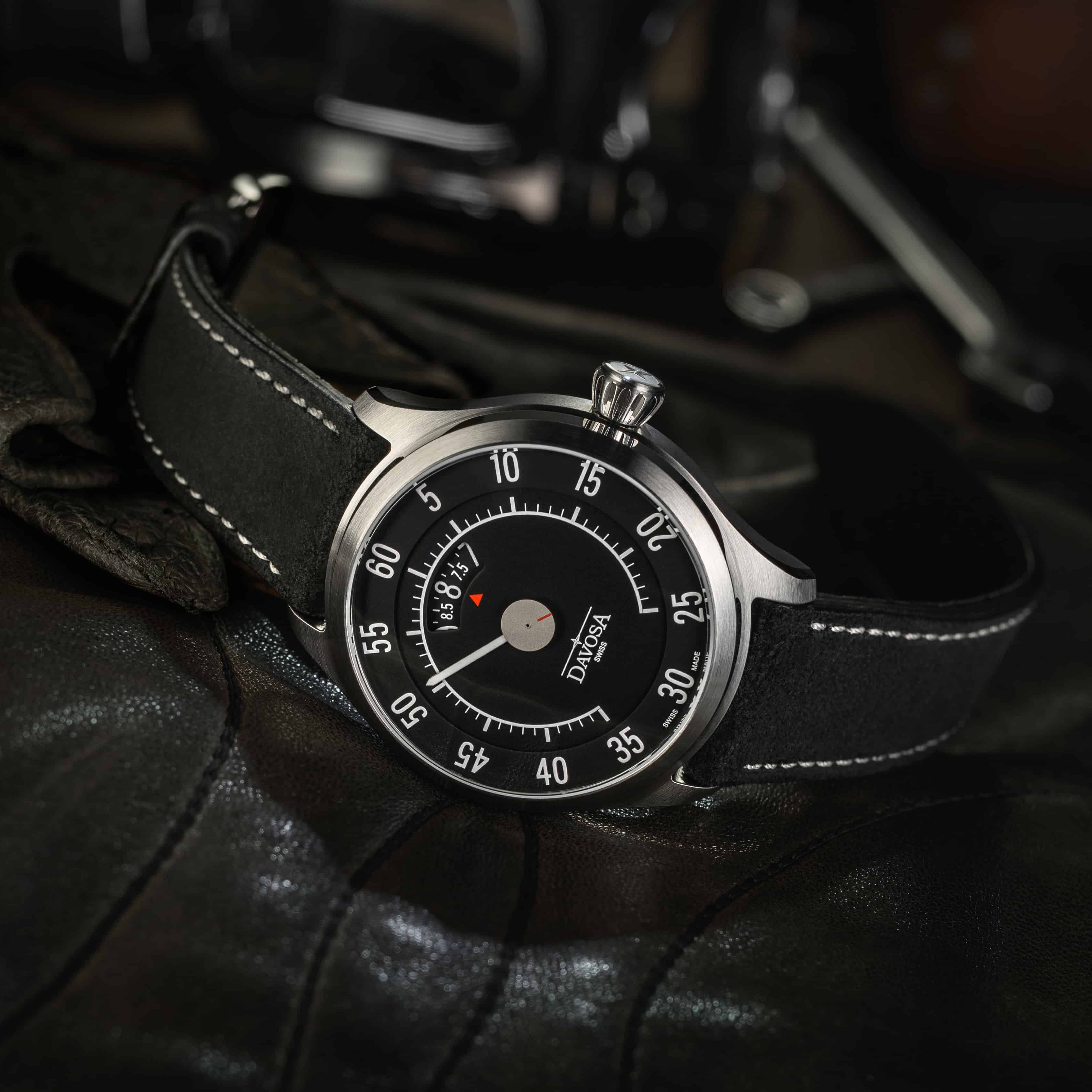 Newton Automatic Speedometer Black Black Pilot Racing Watch 16158755 Performance Davosa USA Official Distributor. Prices are Final. Tax & duties included.