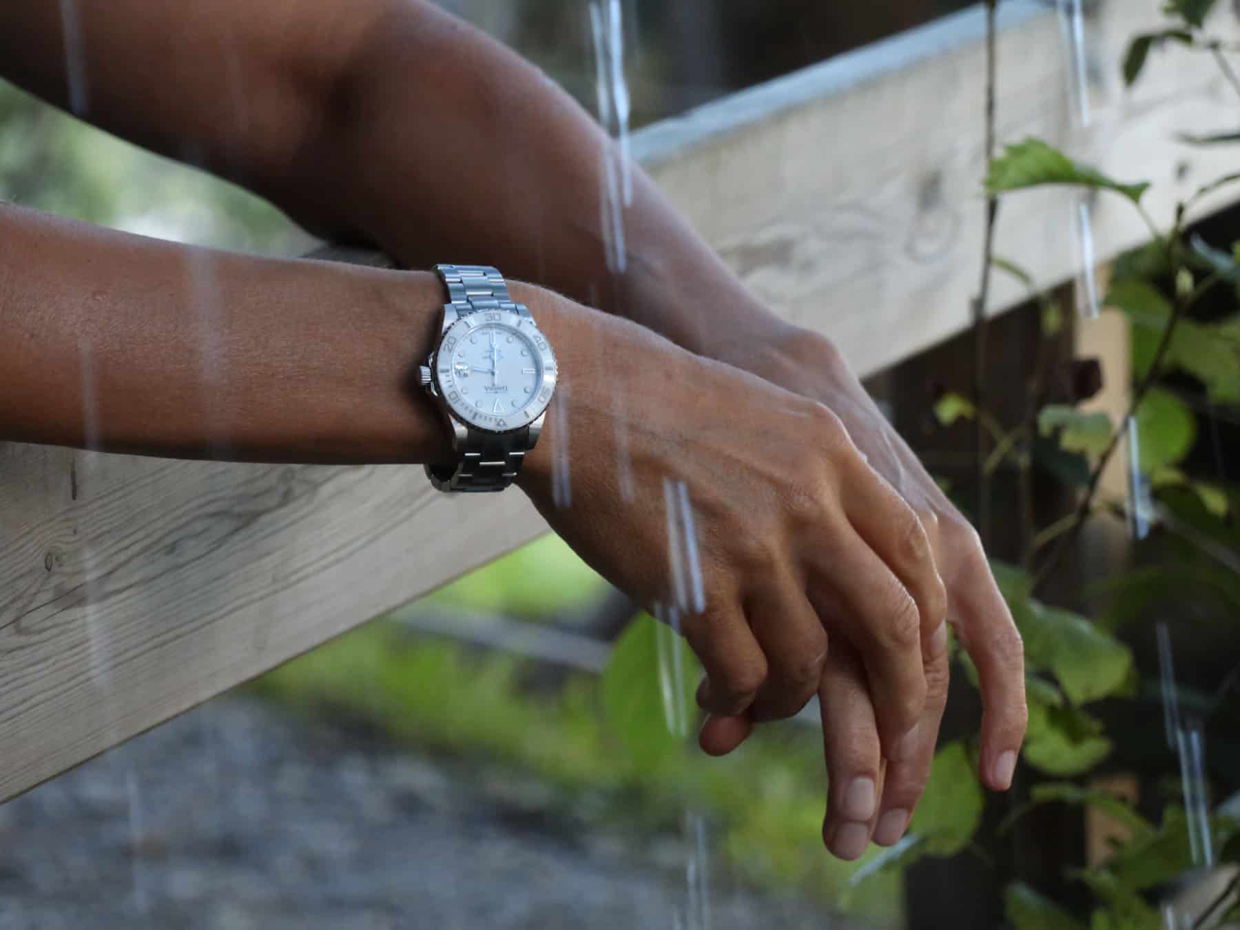 Ternos Medium Automatic Swiss-Made White Diving Watch 16619510 Diver Davosa USA Official Distributor. Prices are Final. Tax & duties included.
